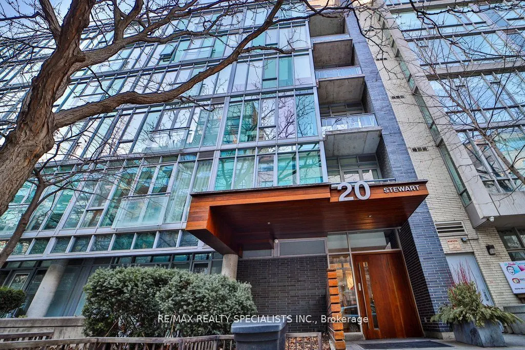 20 Stewart Street, #803