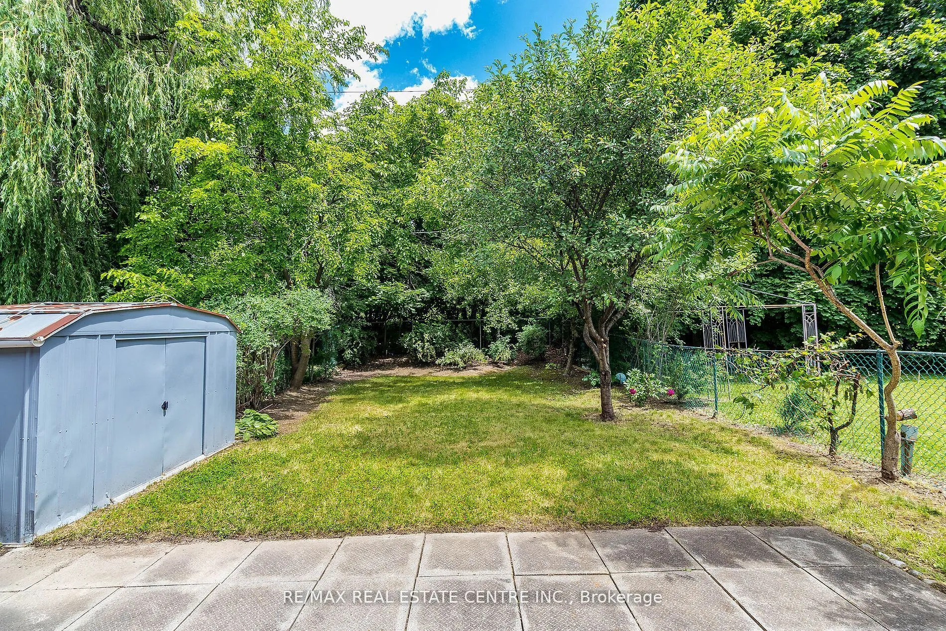 114 Sexton Crescent