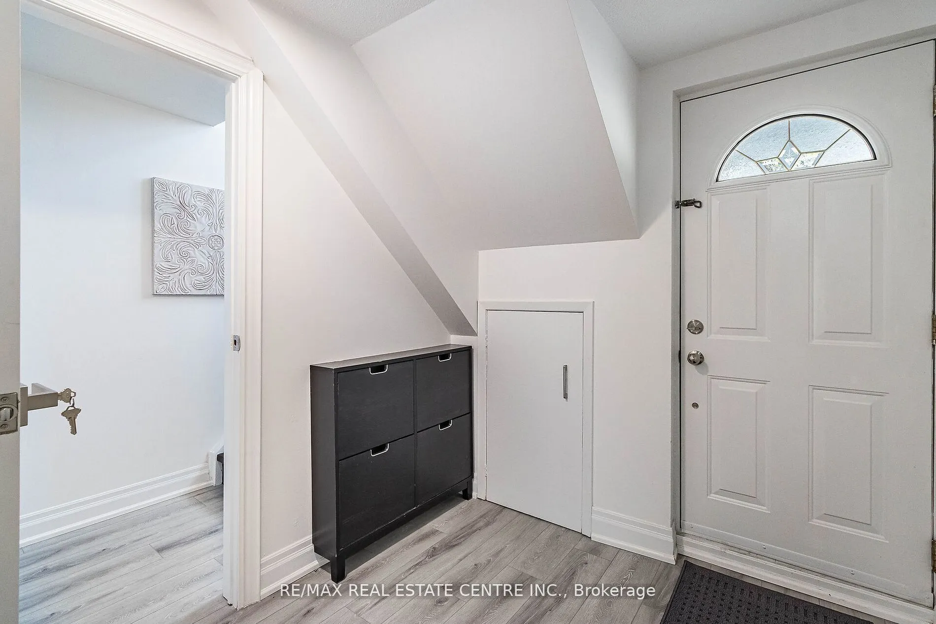 114 Sexton Crescent