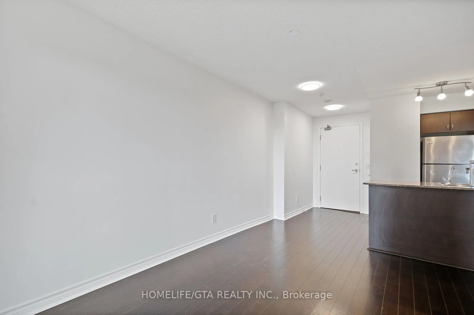 27 Rean Drive #524
