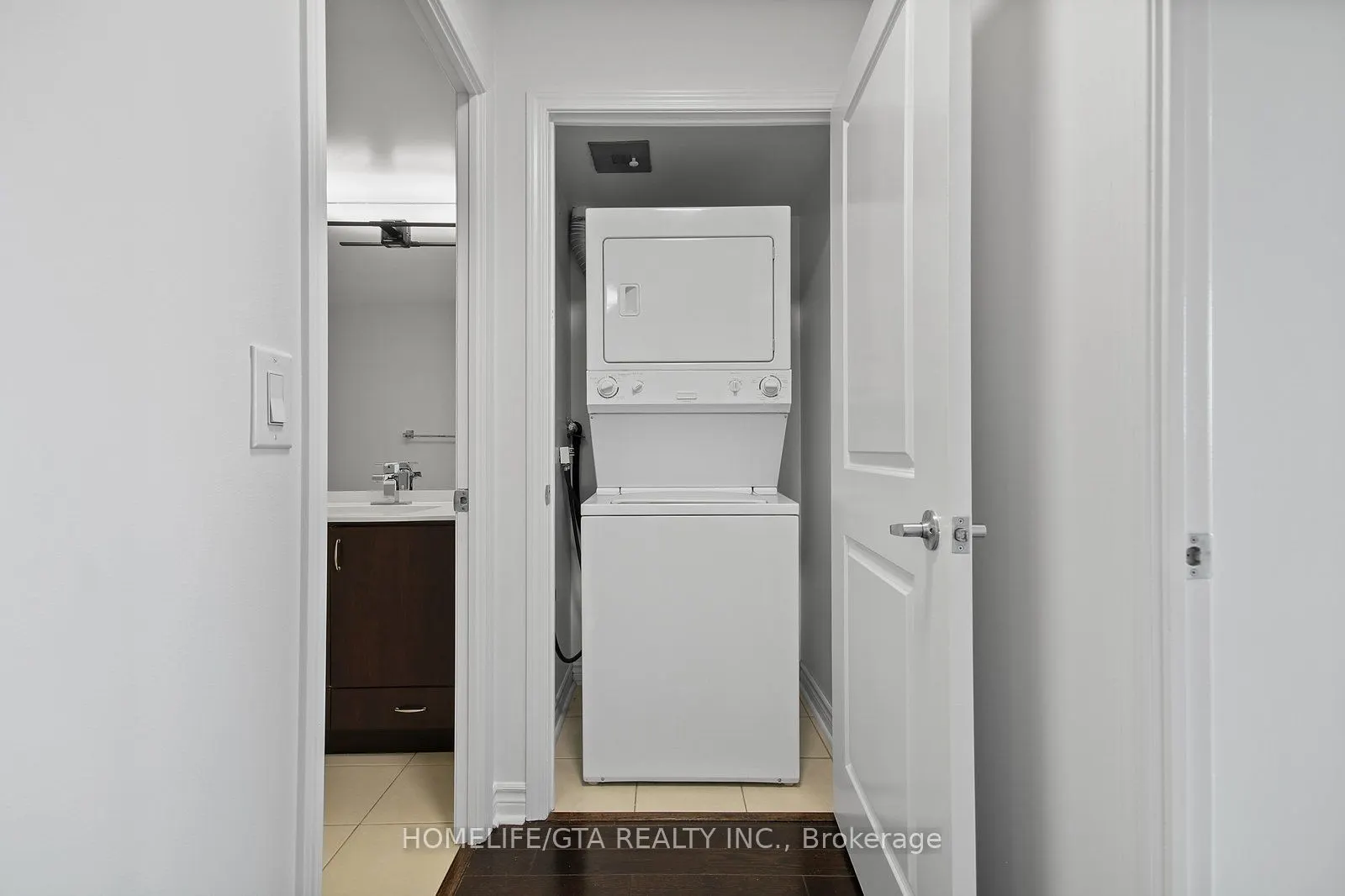 27 Rean Drive #524