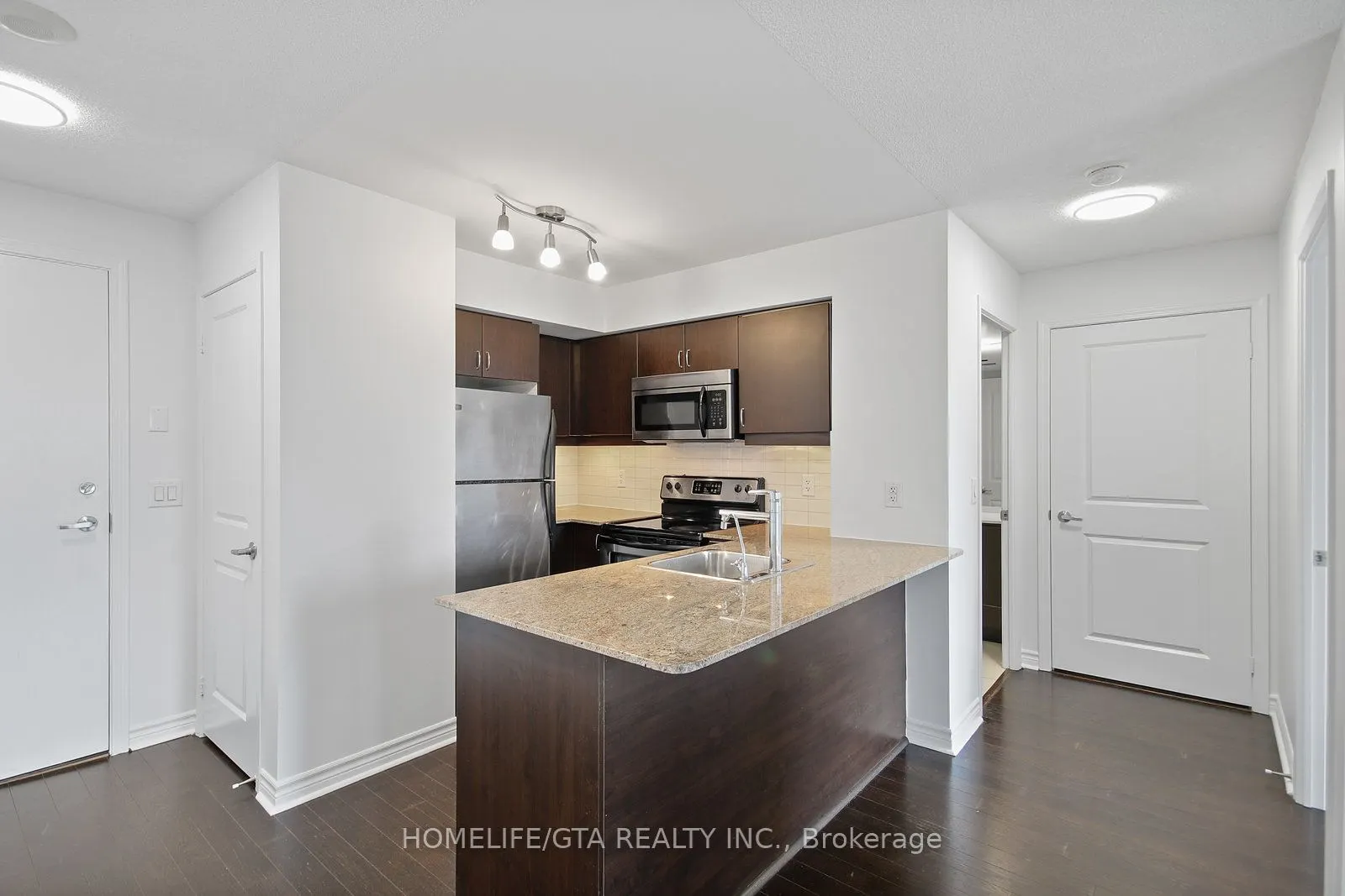 27 Rean Drive #524