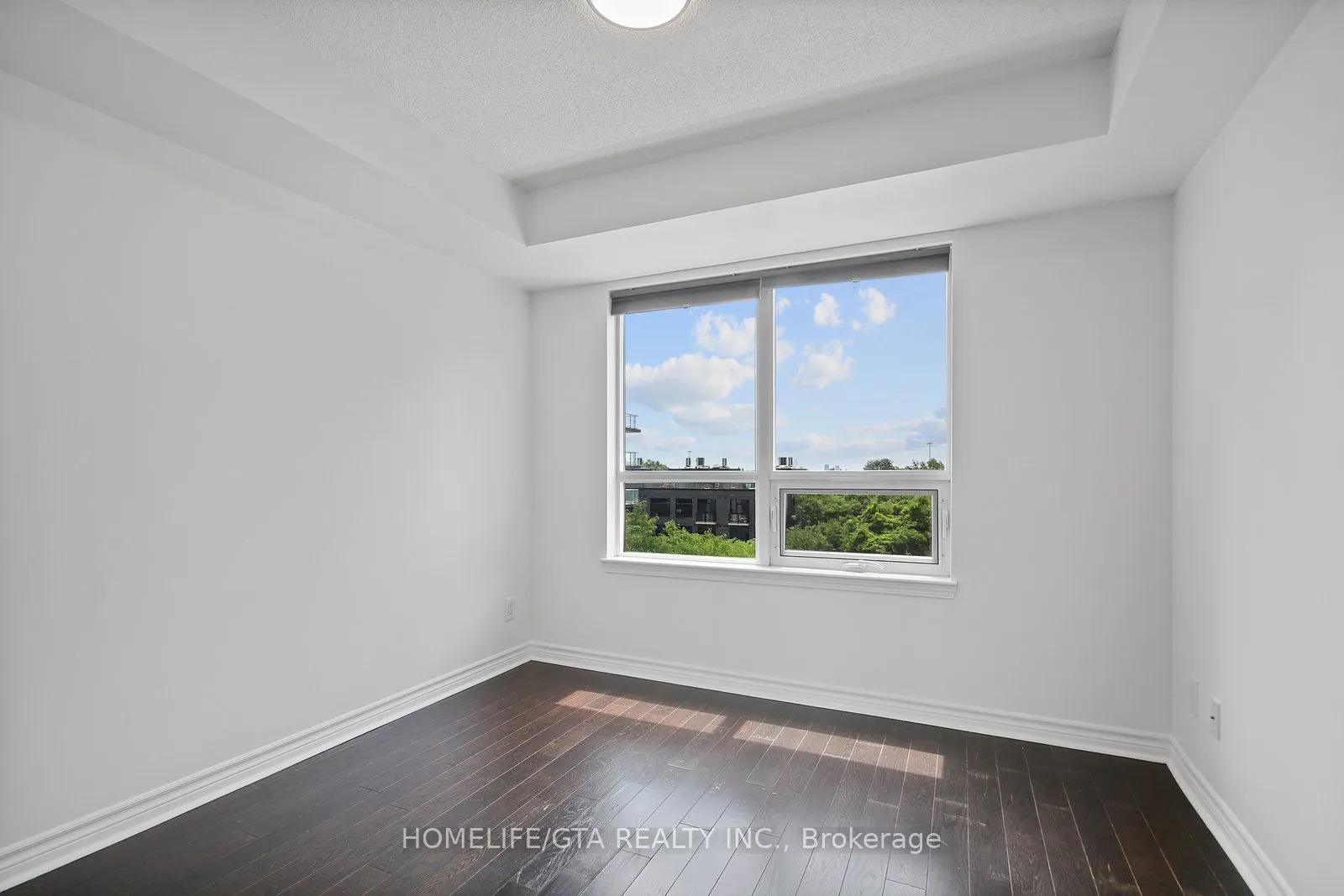 27 Rean Drive #524