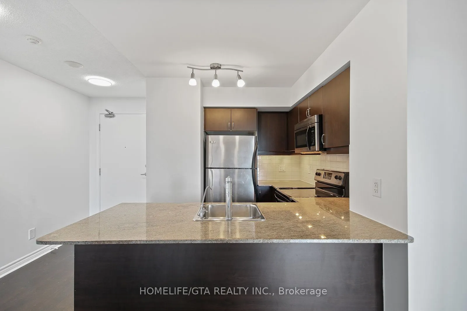 27 Rean Drive #524