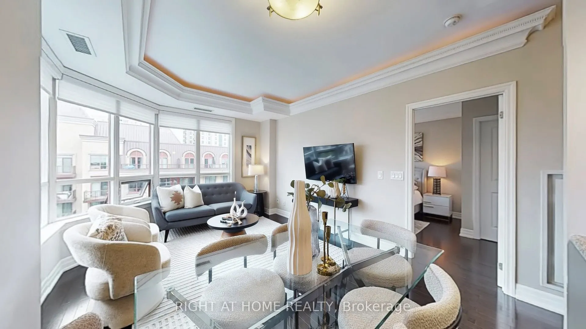 23 Rean Drive, #701