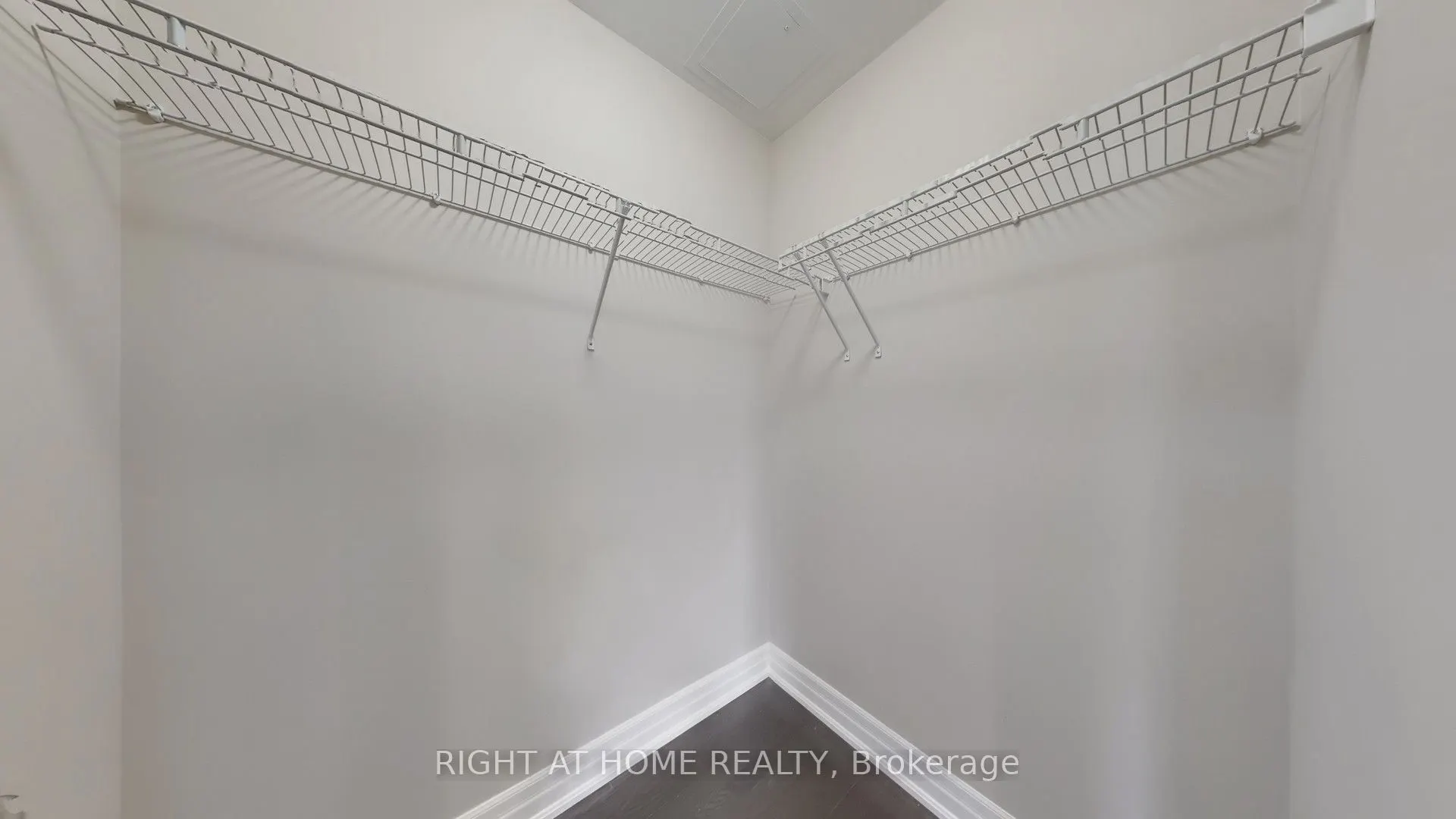 23 Rean Drive, #701