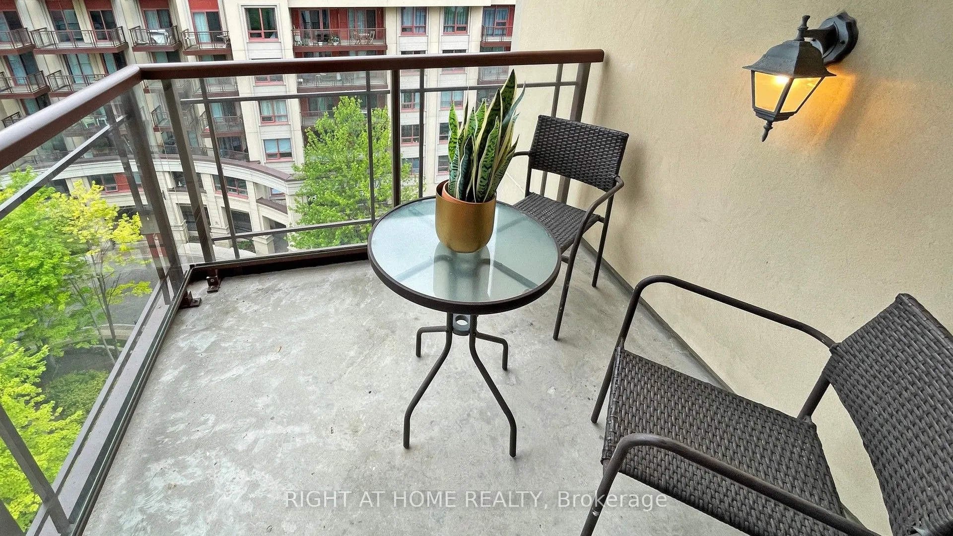 23 Rean Drive, #701