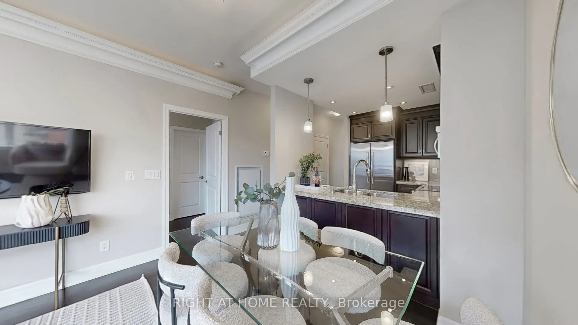 23 Rean Drive, #701