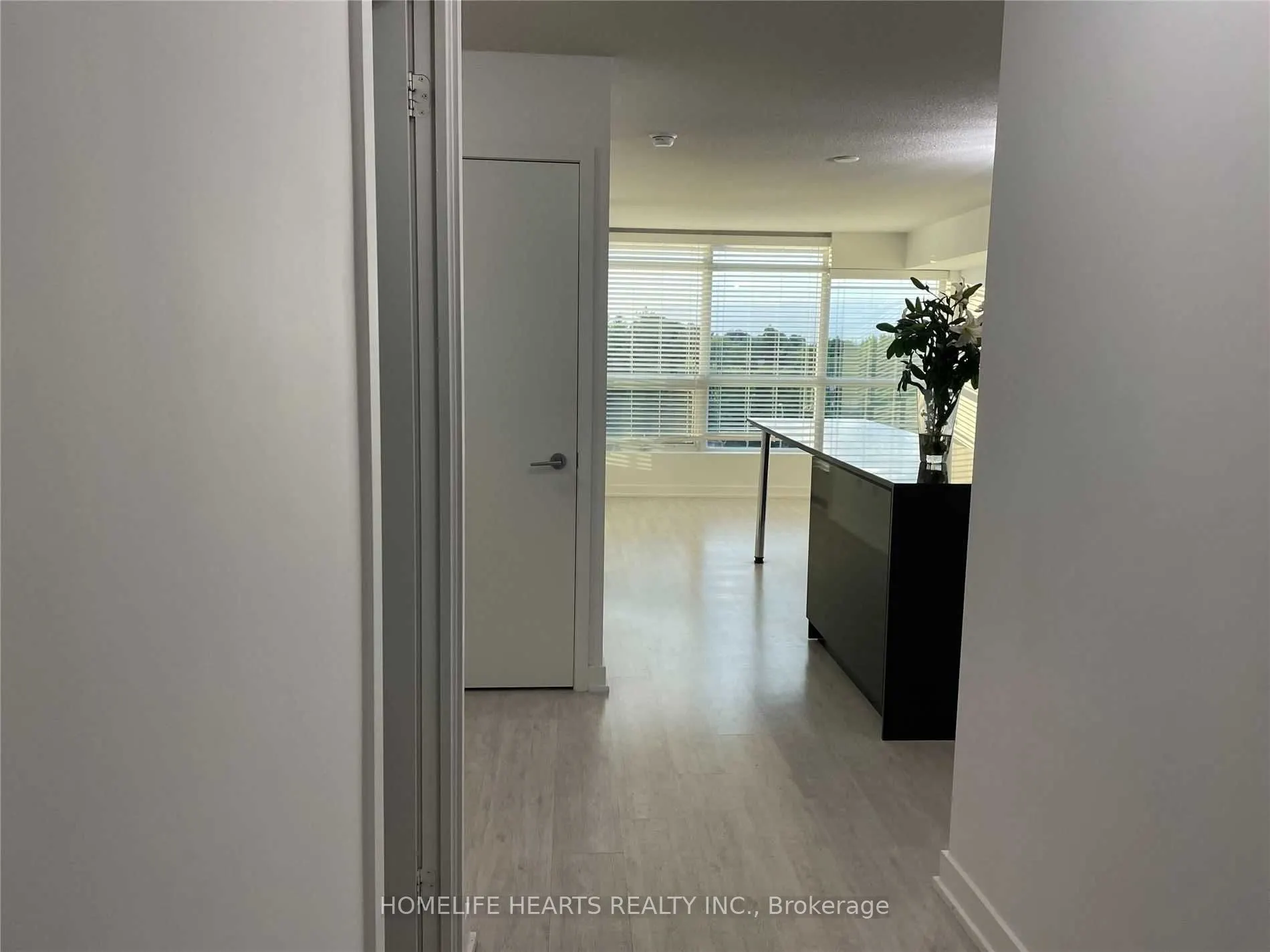15 Singer Court, #503