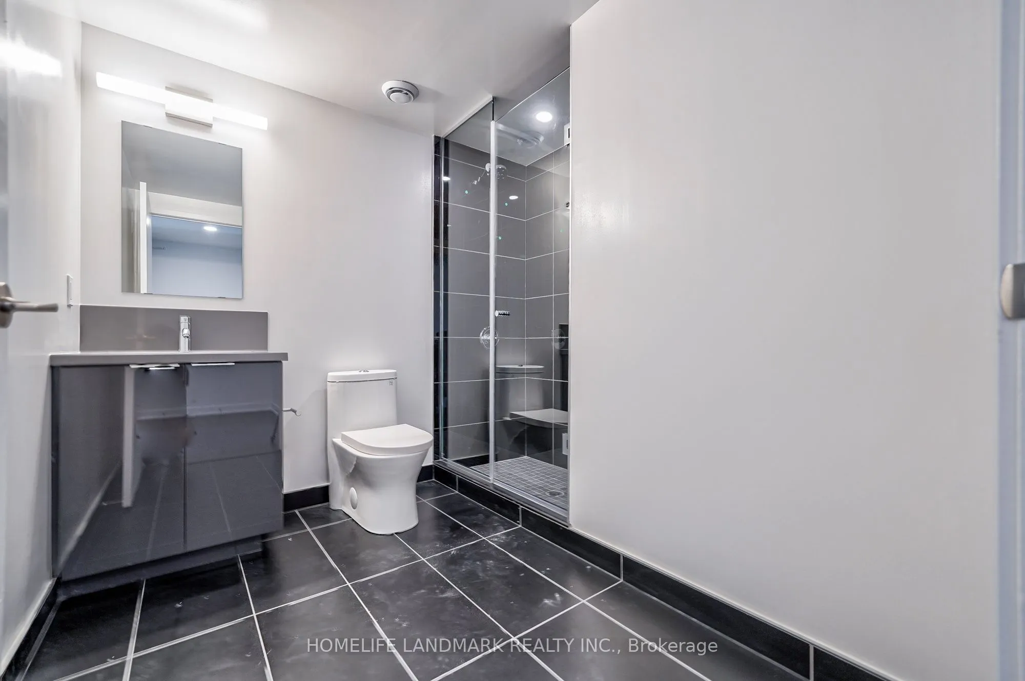 238 Simcoe Street, #1908