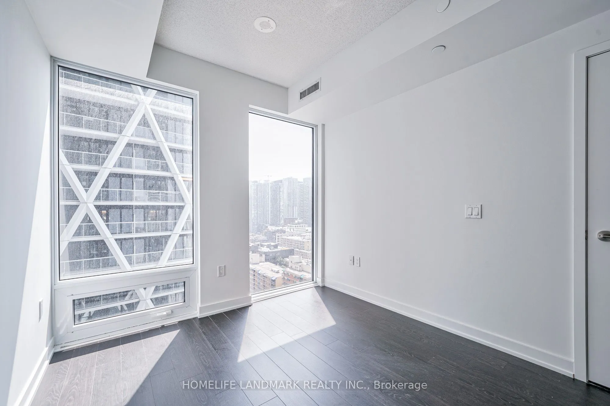 238 Simcoe Street, #1908