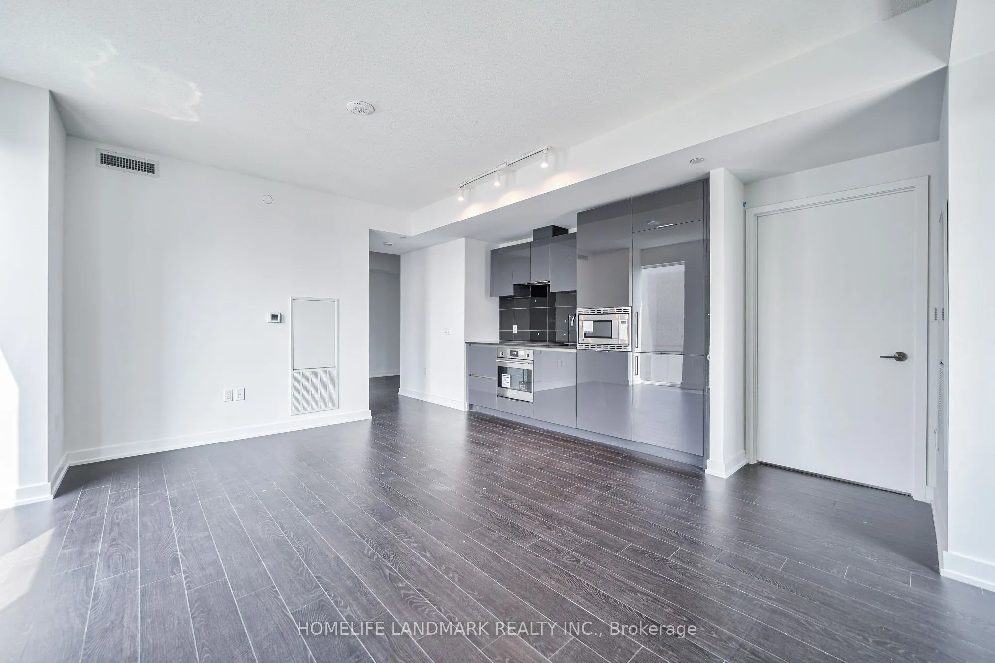 238 Simcoe Street, #1908