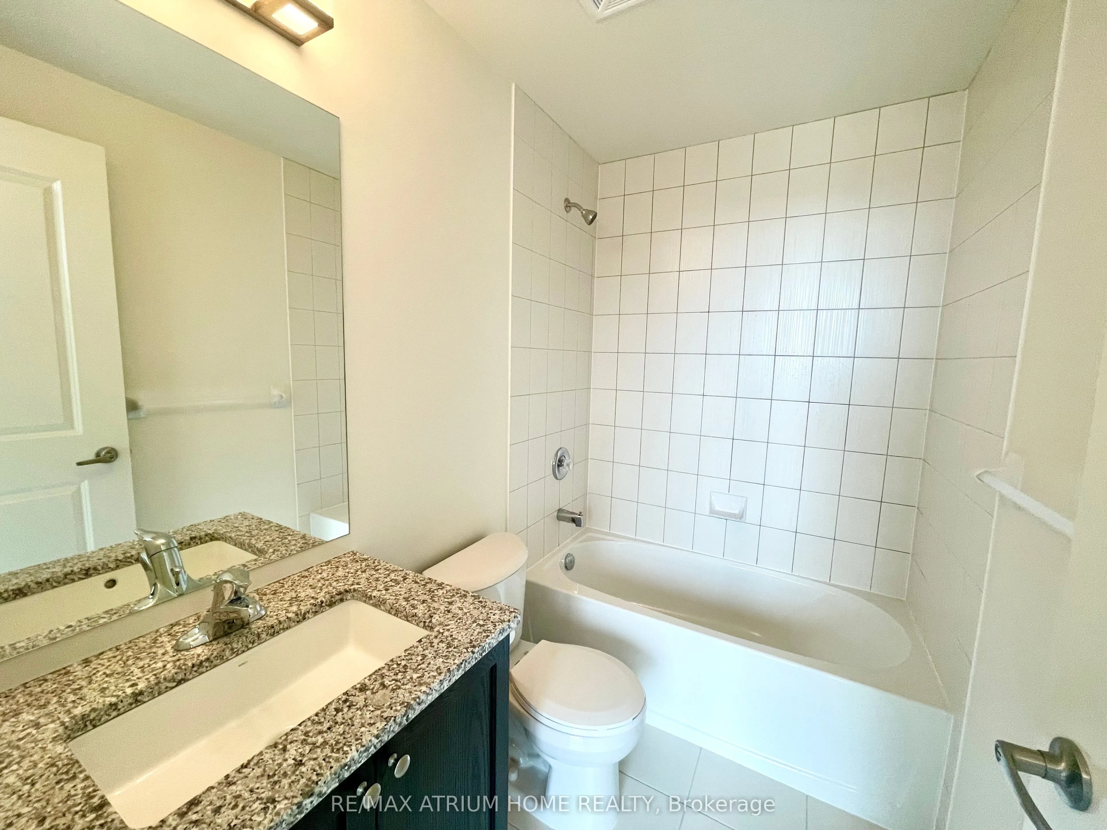 4955 Yonge Street, #2102