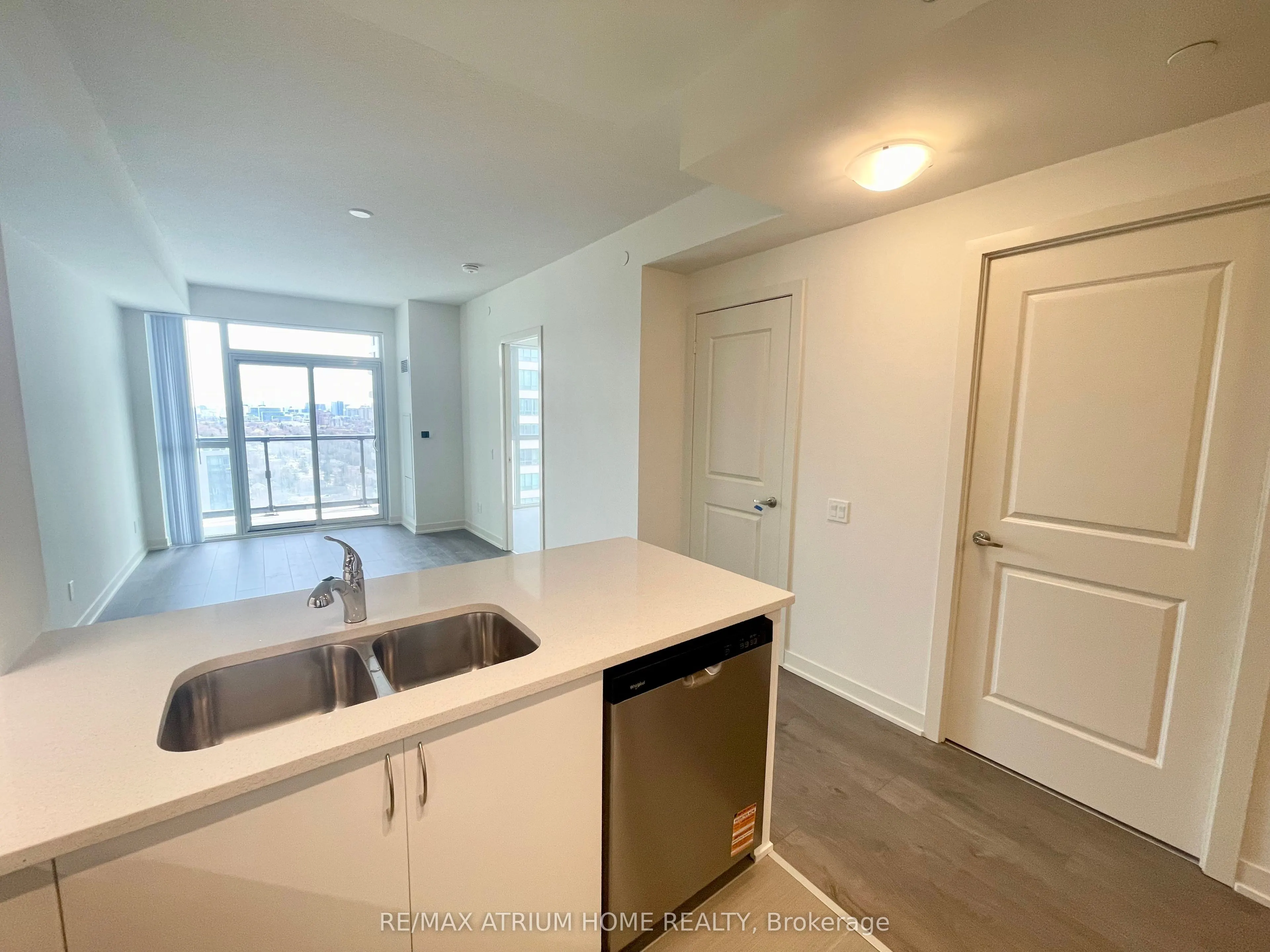 4955 Yonge Street, #2102