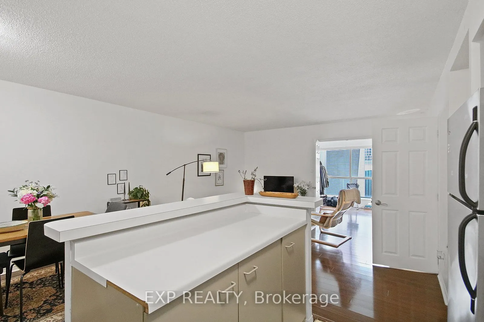 25 The Esplanade, #808