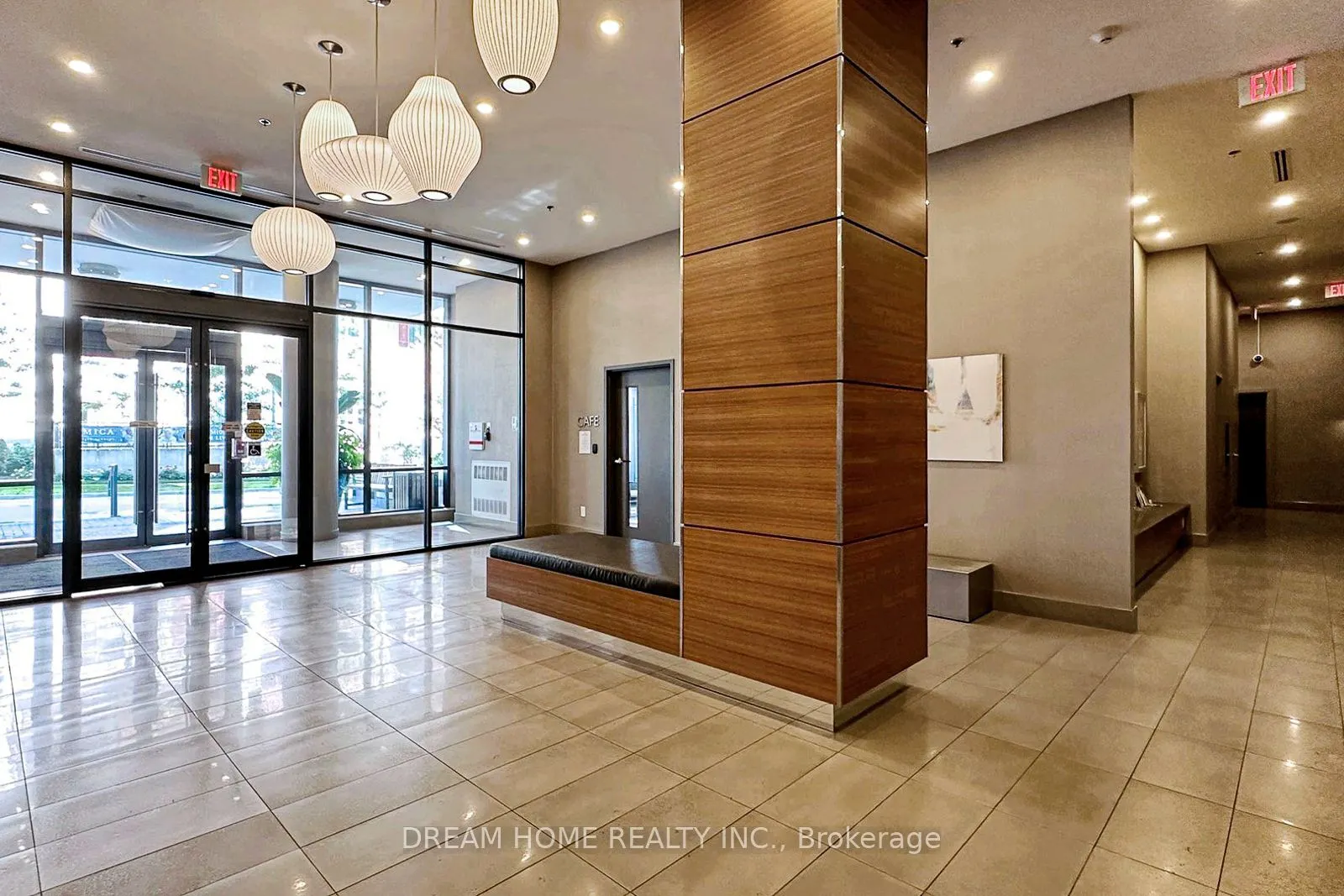 18 Rean Drive, #301