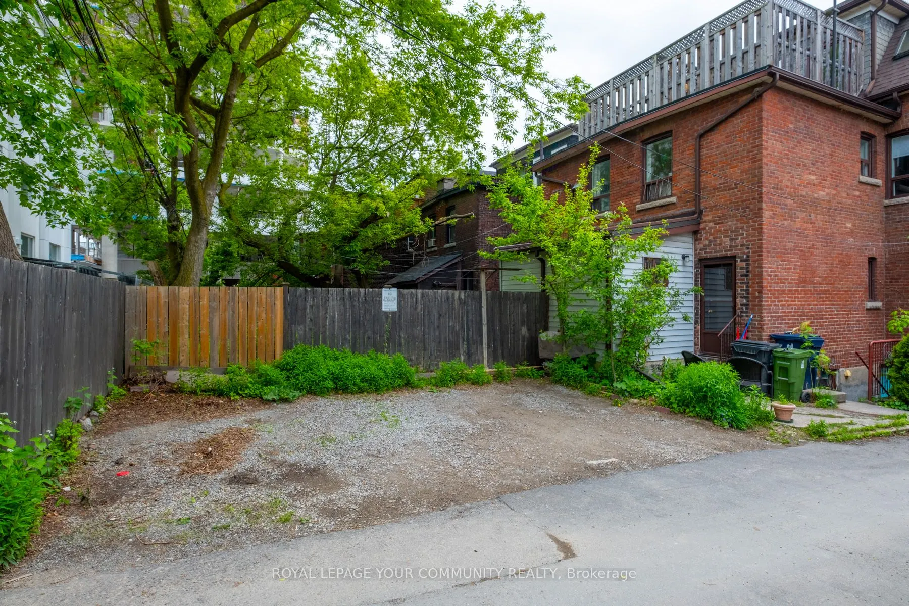 356 Dupont Street