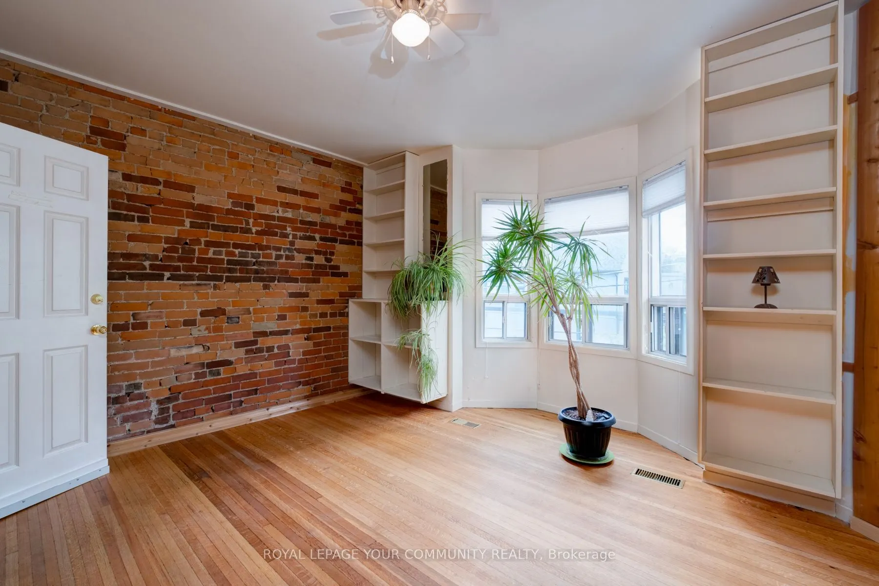 356 Dupont Street