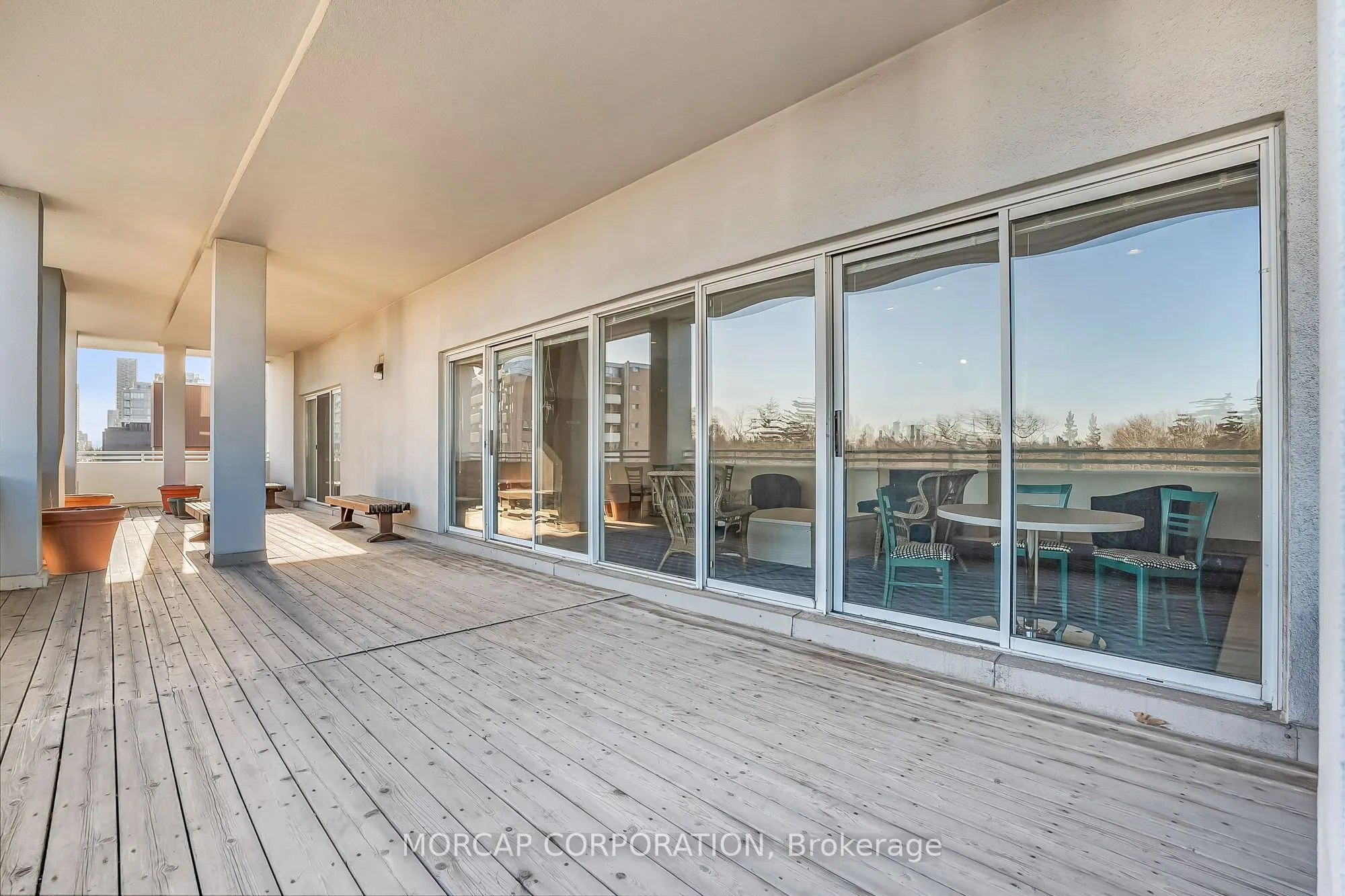 600 Eglinton Avenue E, #109