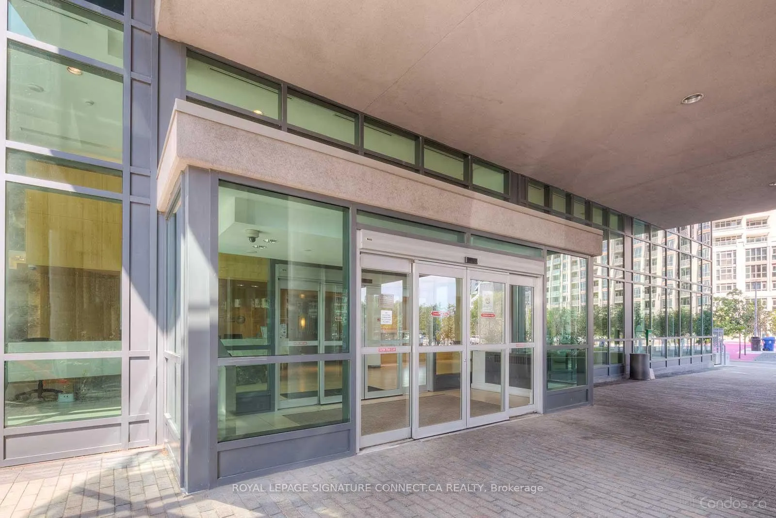 215 Fort York Boulevard, #2706