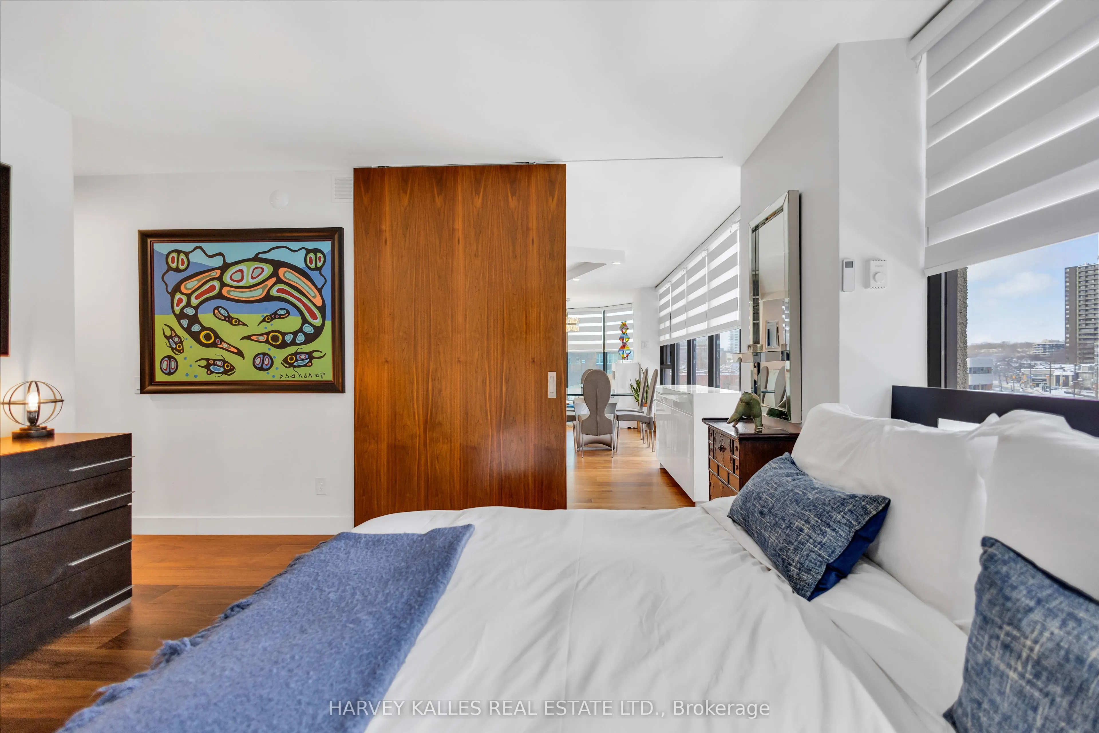 1331 Bay Street, #402