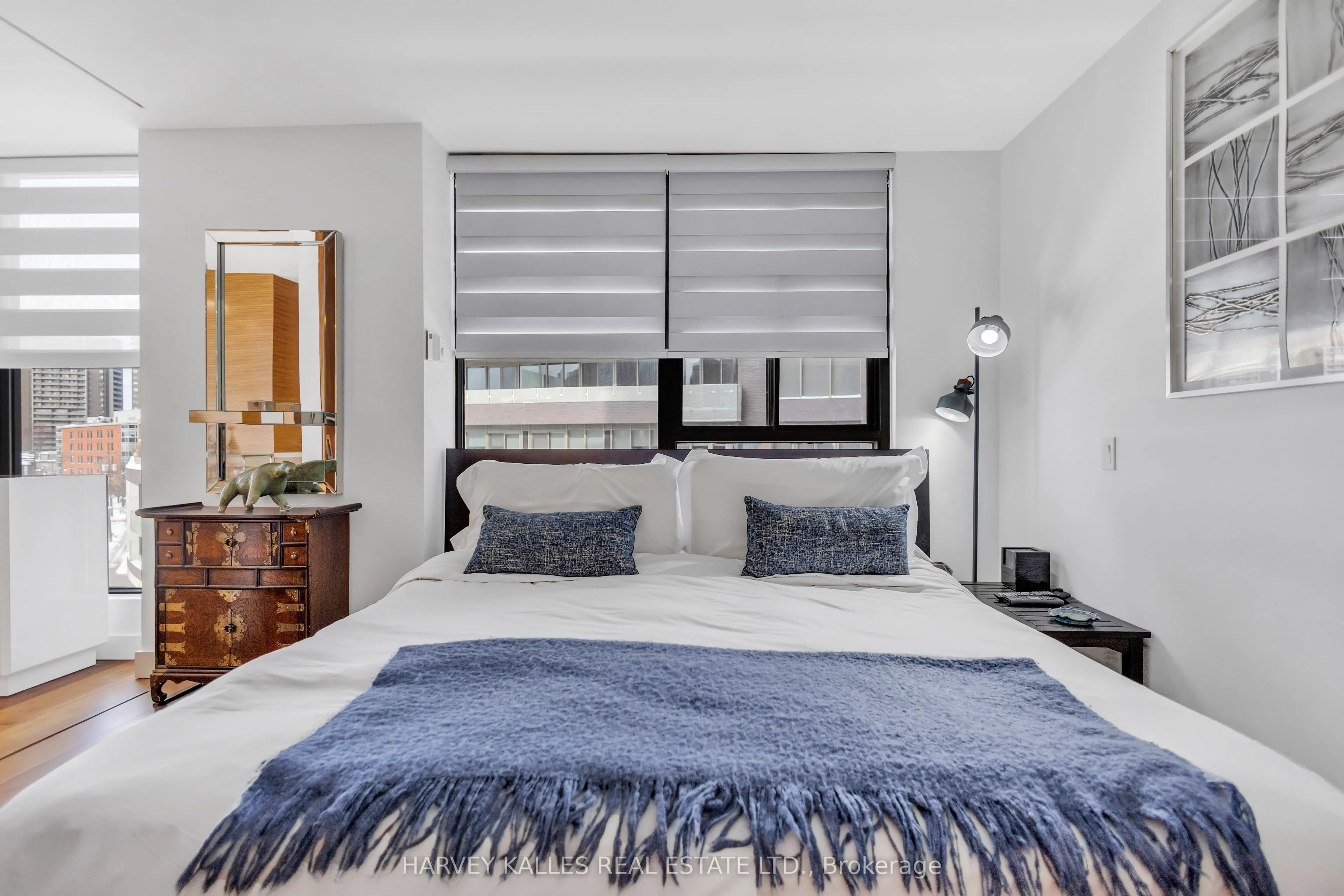 1331 Bay Street, #402