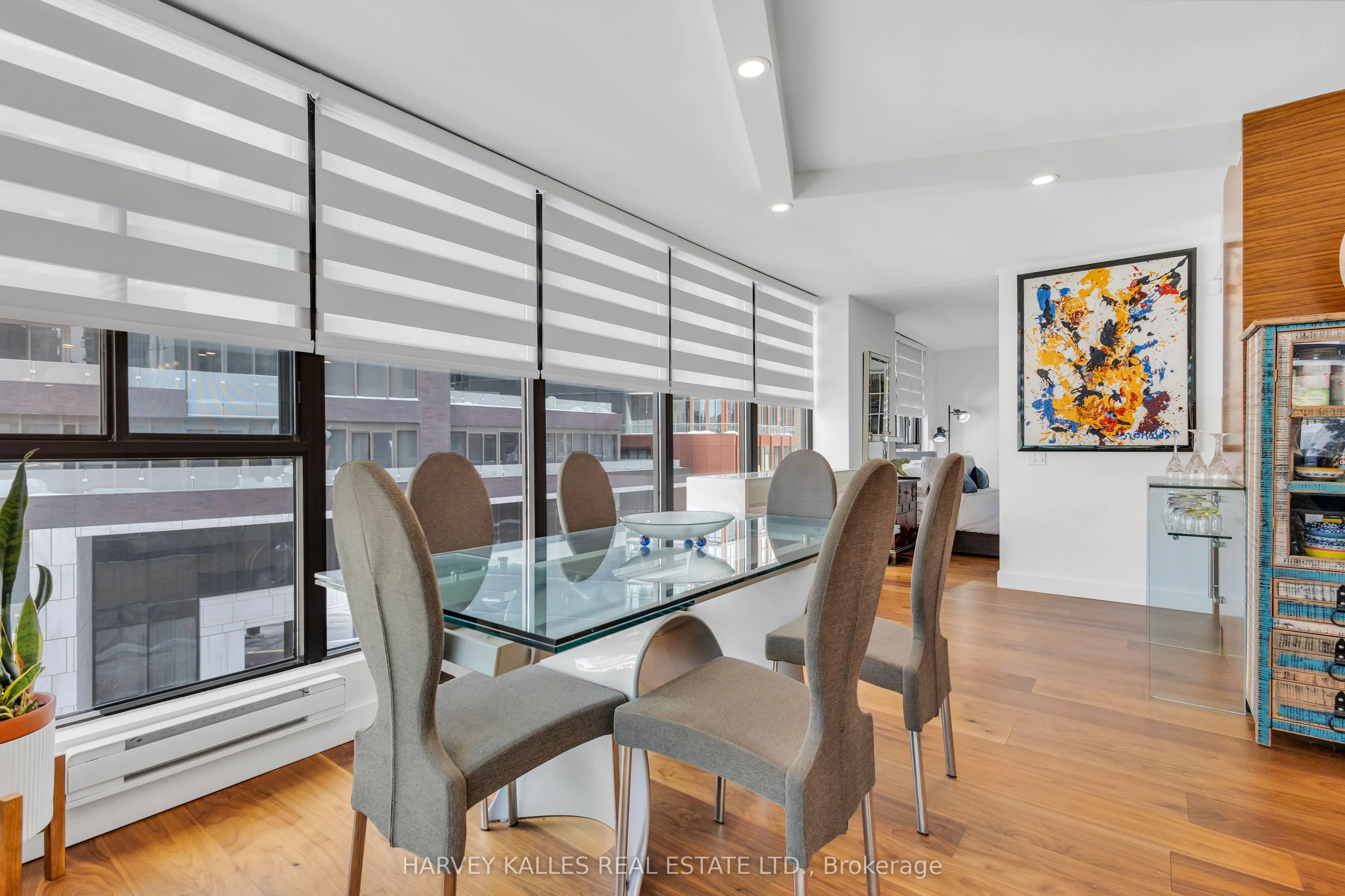 1331 Bay Street, #402