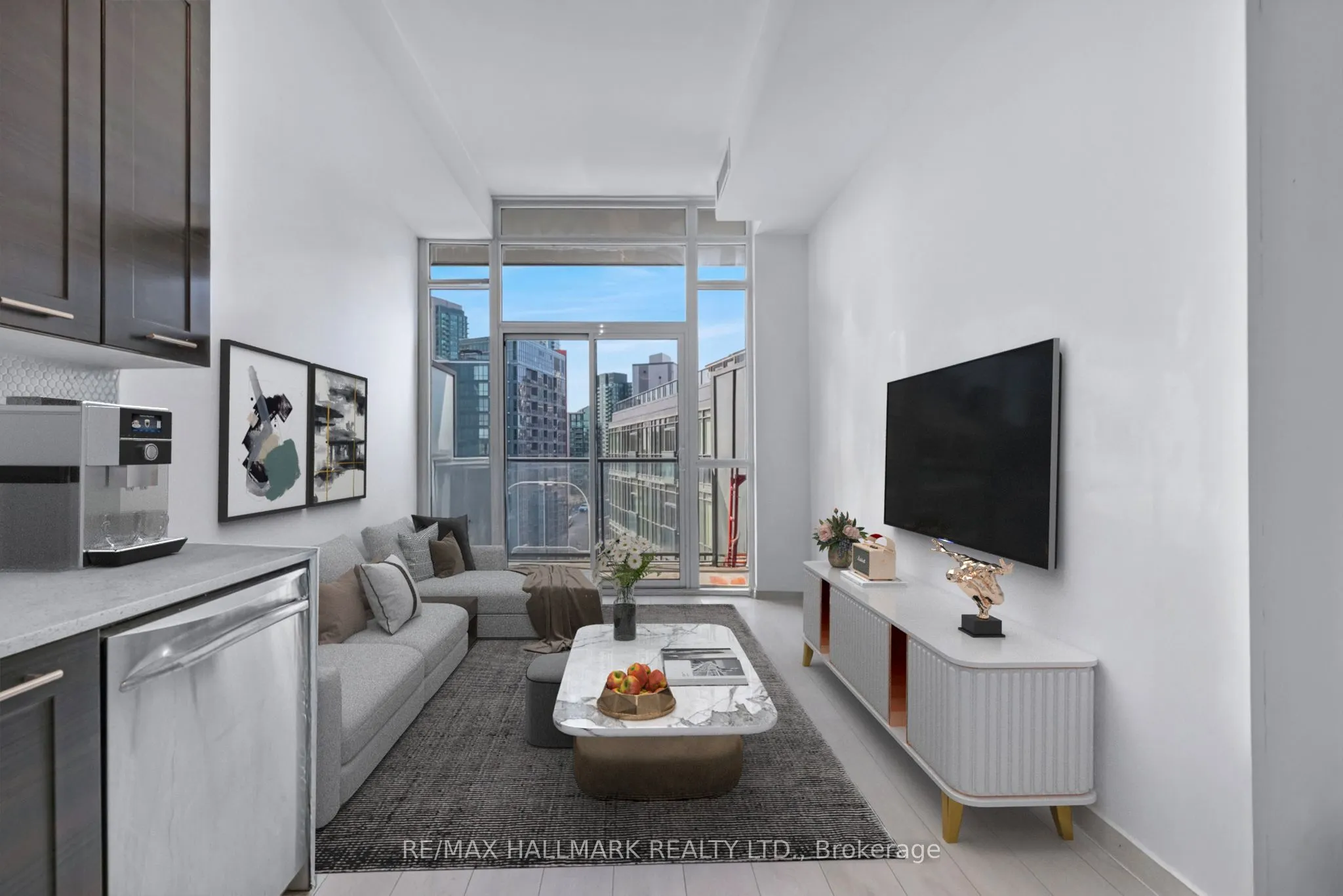 169 Fort York Boulevard #913