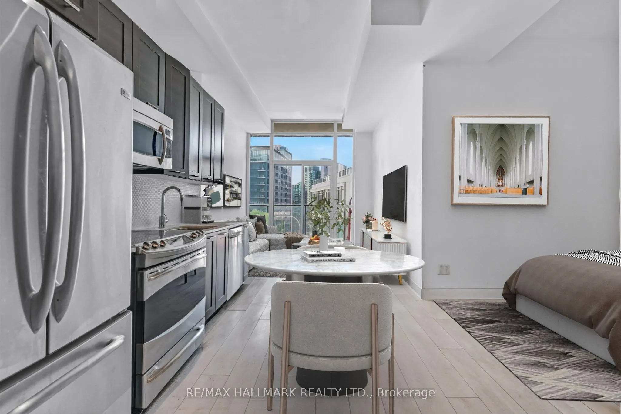 169 Fort York Boulevard #913