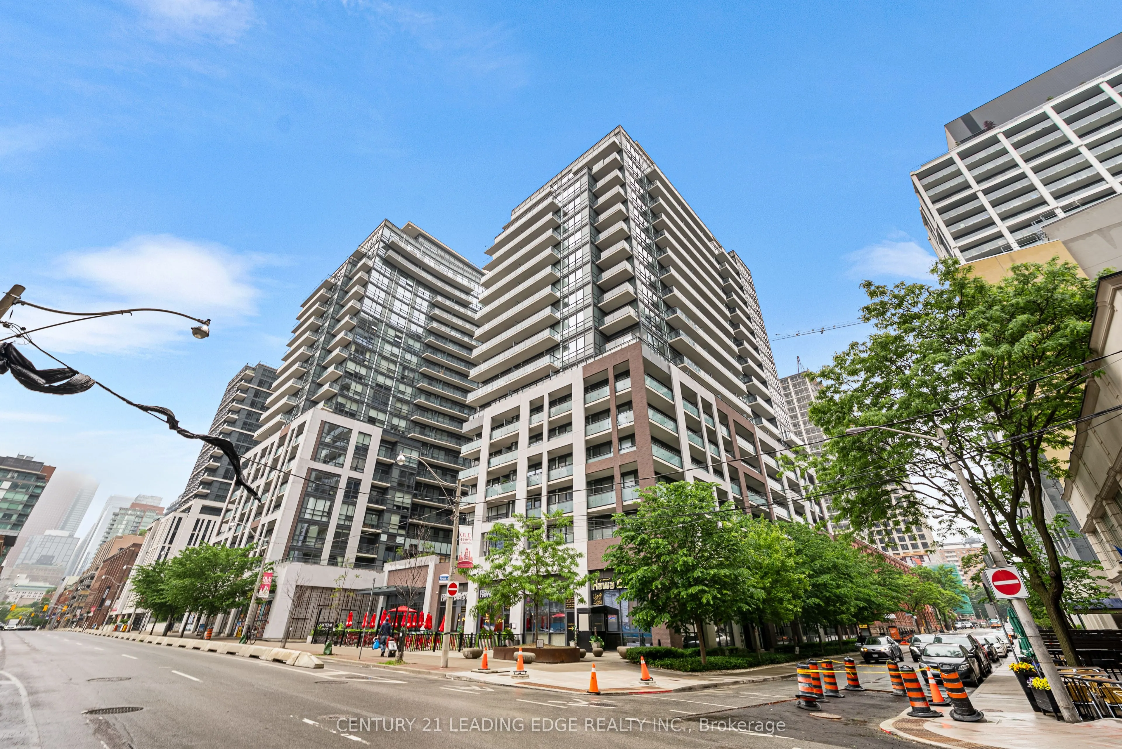 460 Adelaide Street E #Ph203