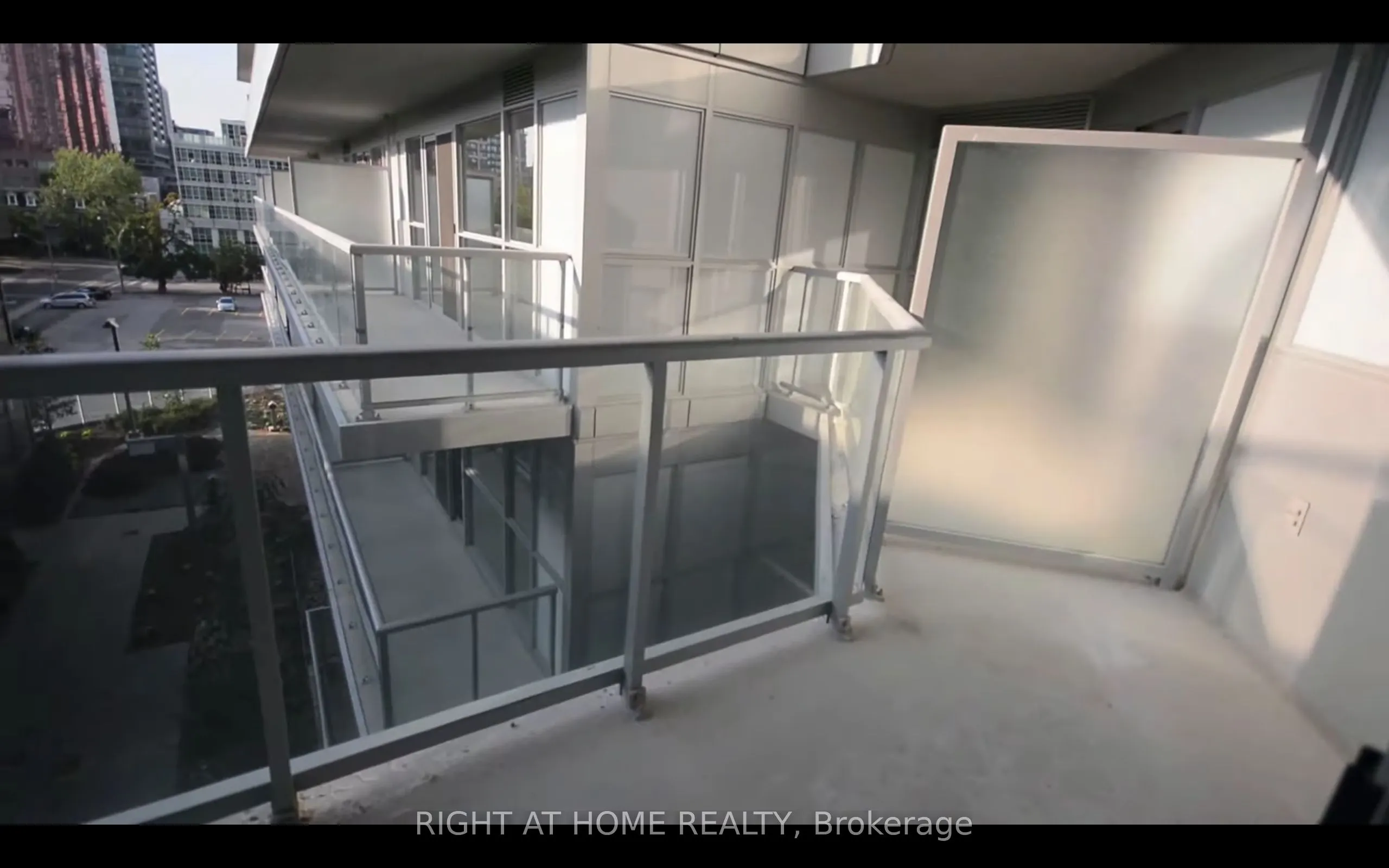 352 Front Street W, #1110