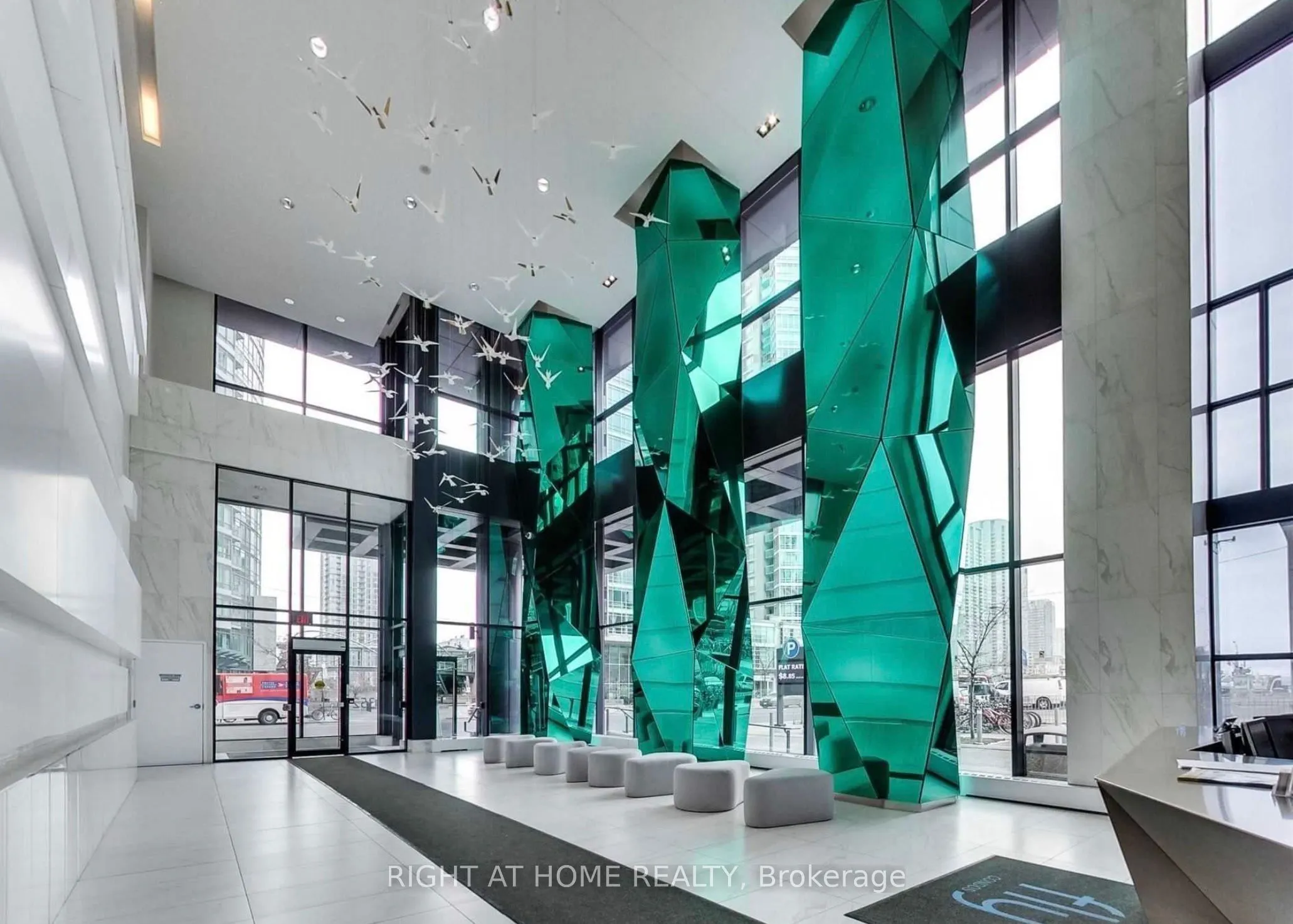 352 Front Street W, #1110
