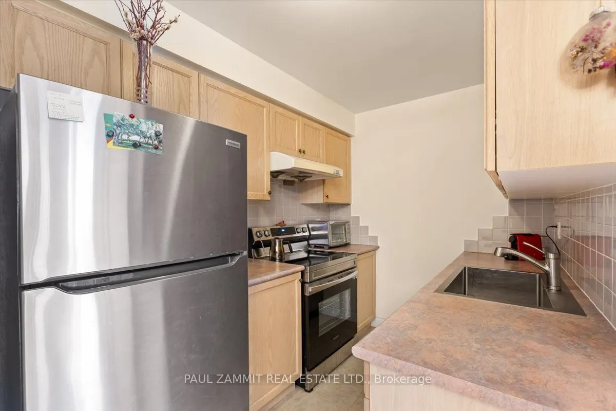 1 Clairtrell Road, #101