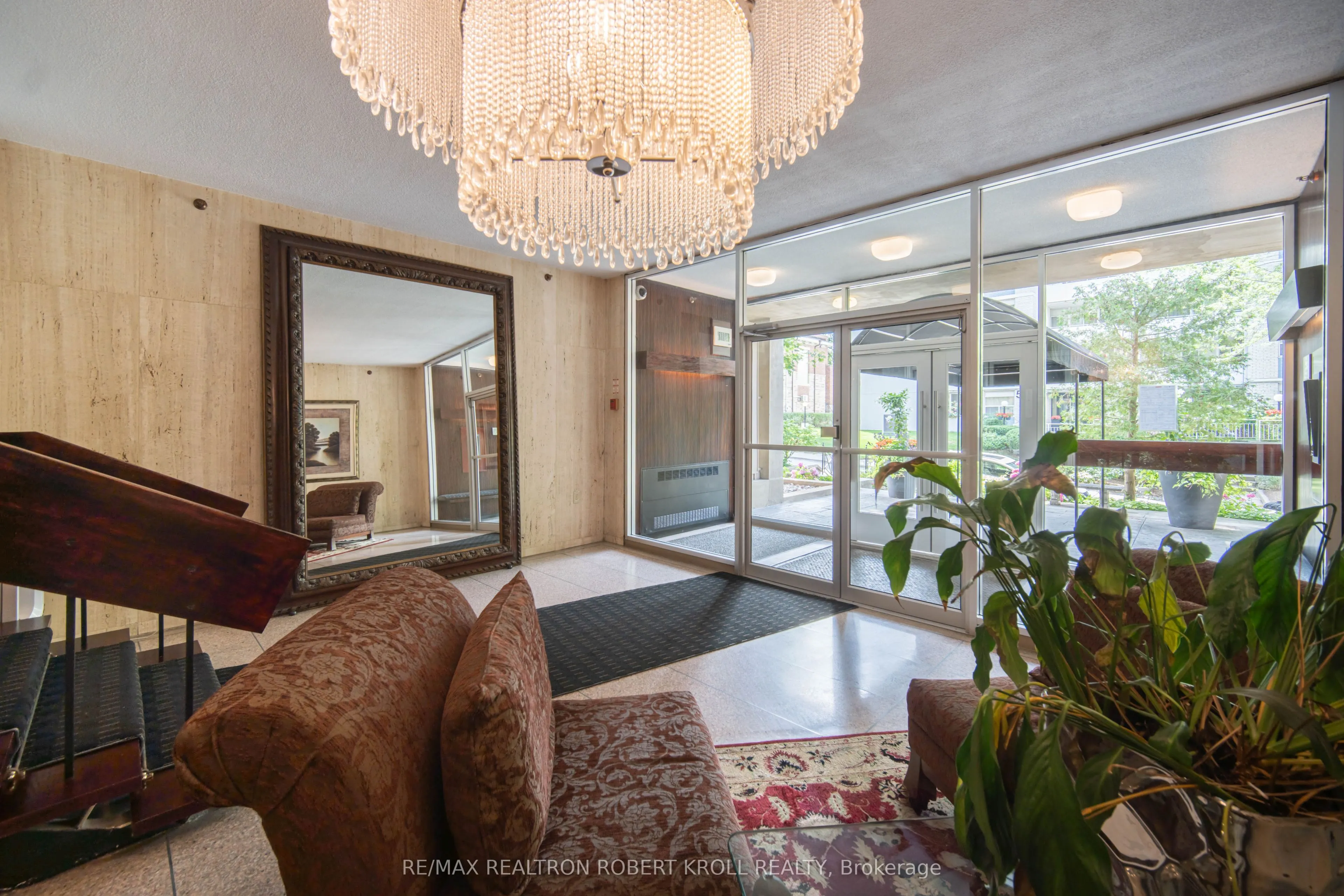 60 Montclair Avenue, #506