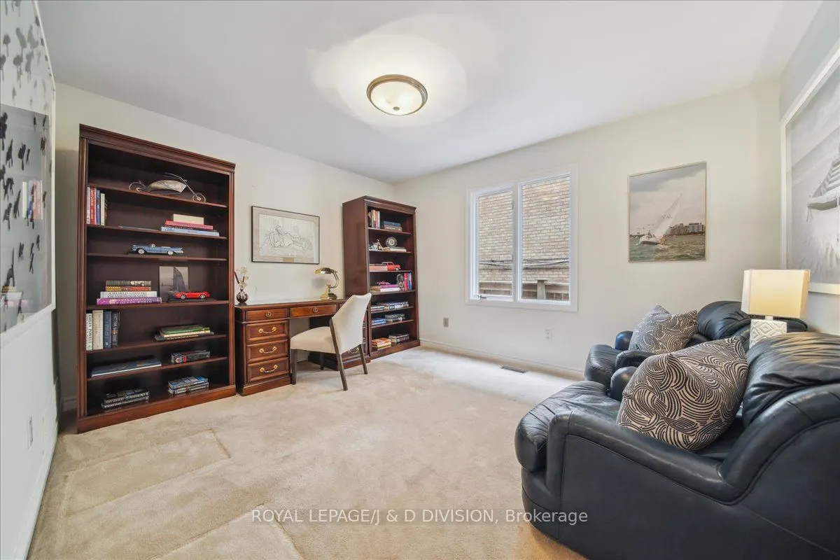 2 Ivor Road