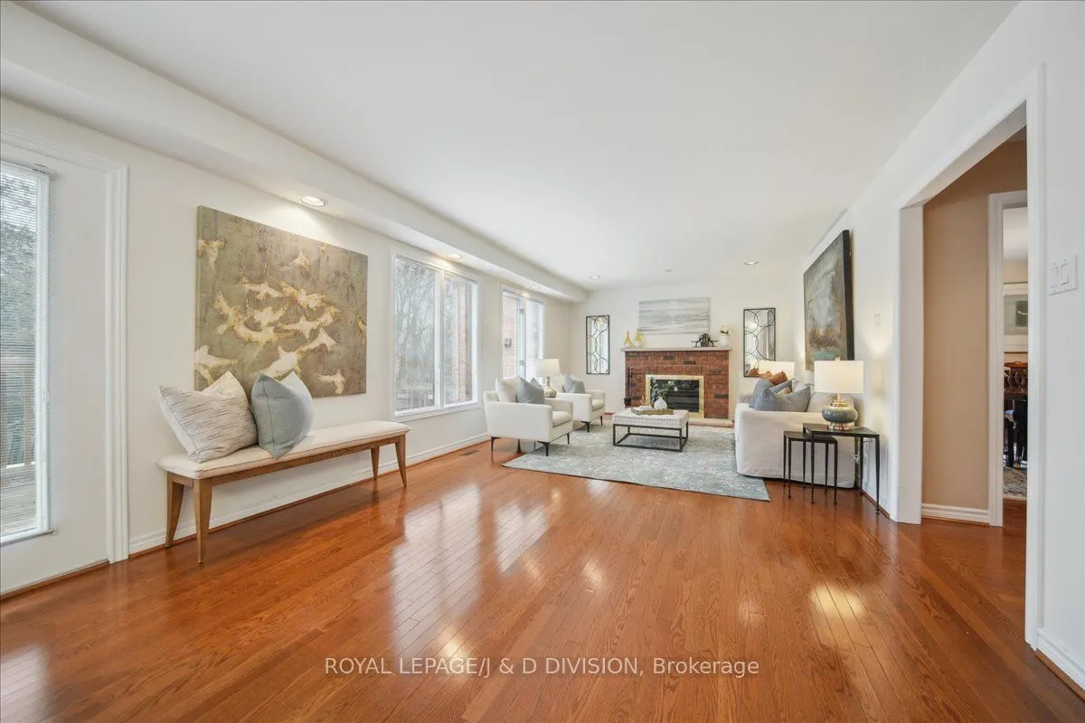 2 Ivor Road