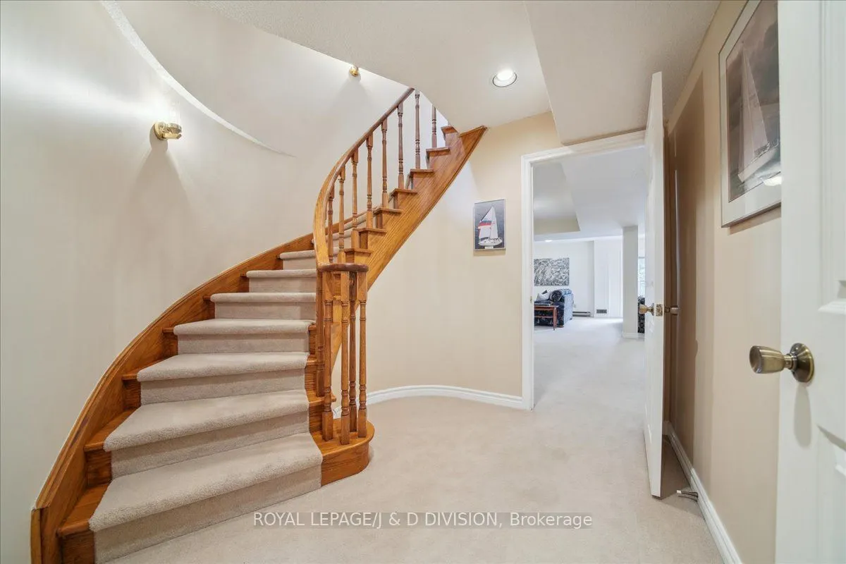 2 Ivor Road
