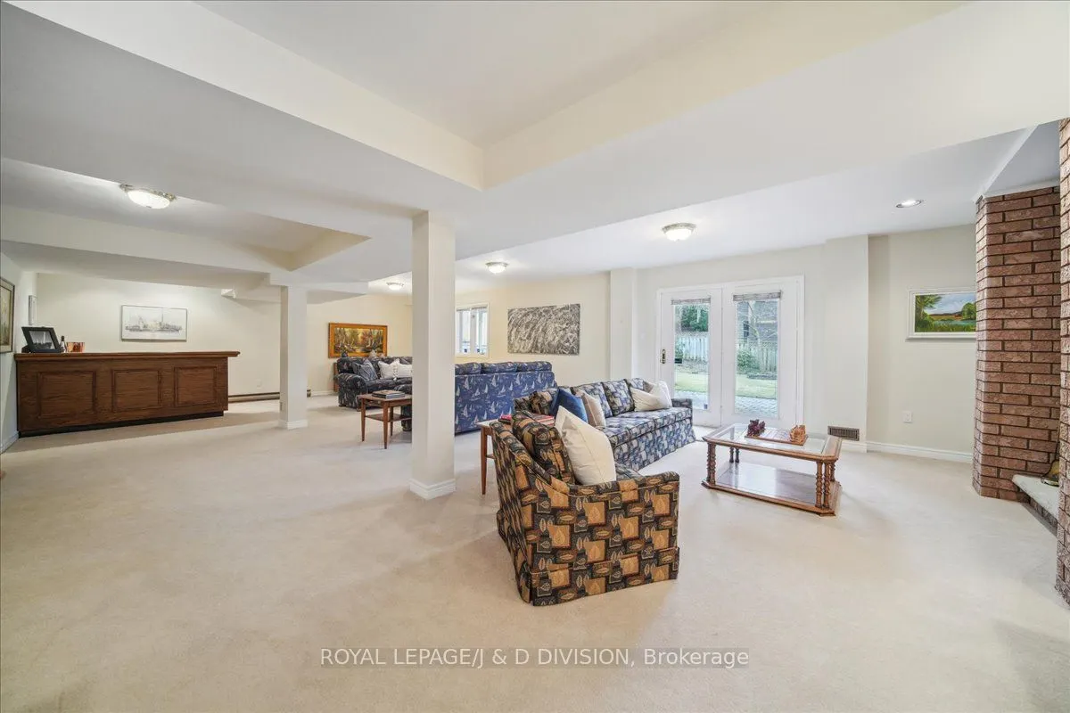 2 Ivor Road