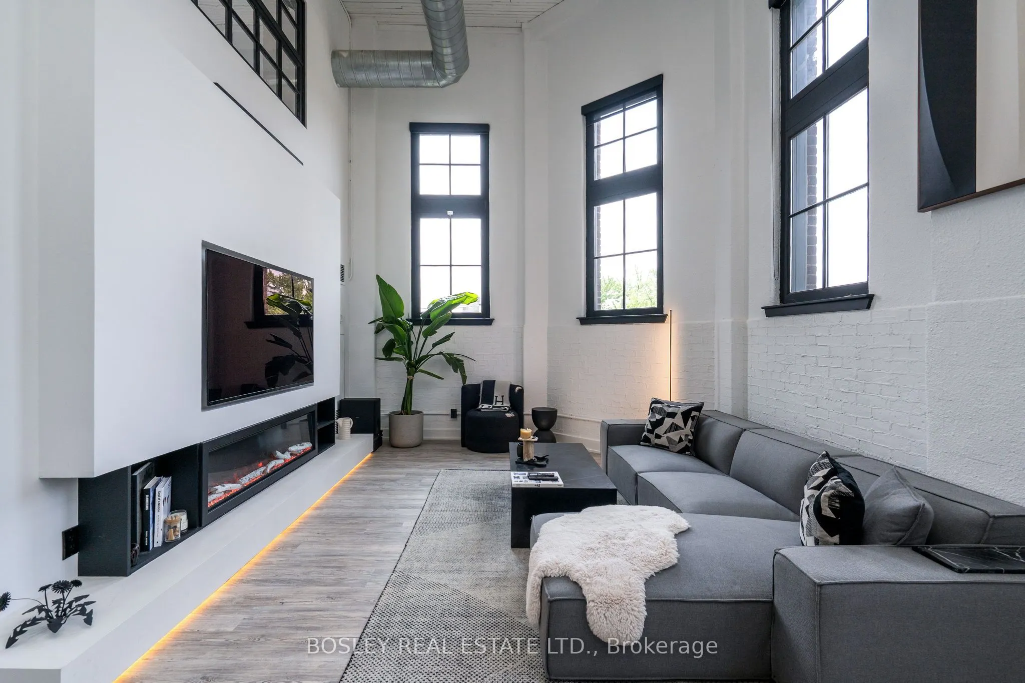 183 Dovercourt Road, #306