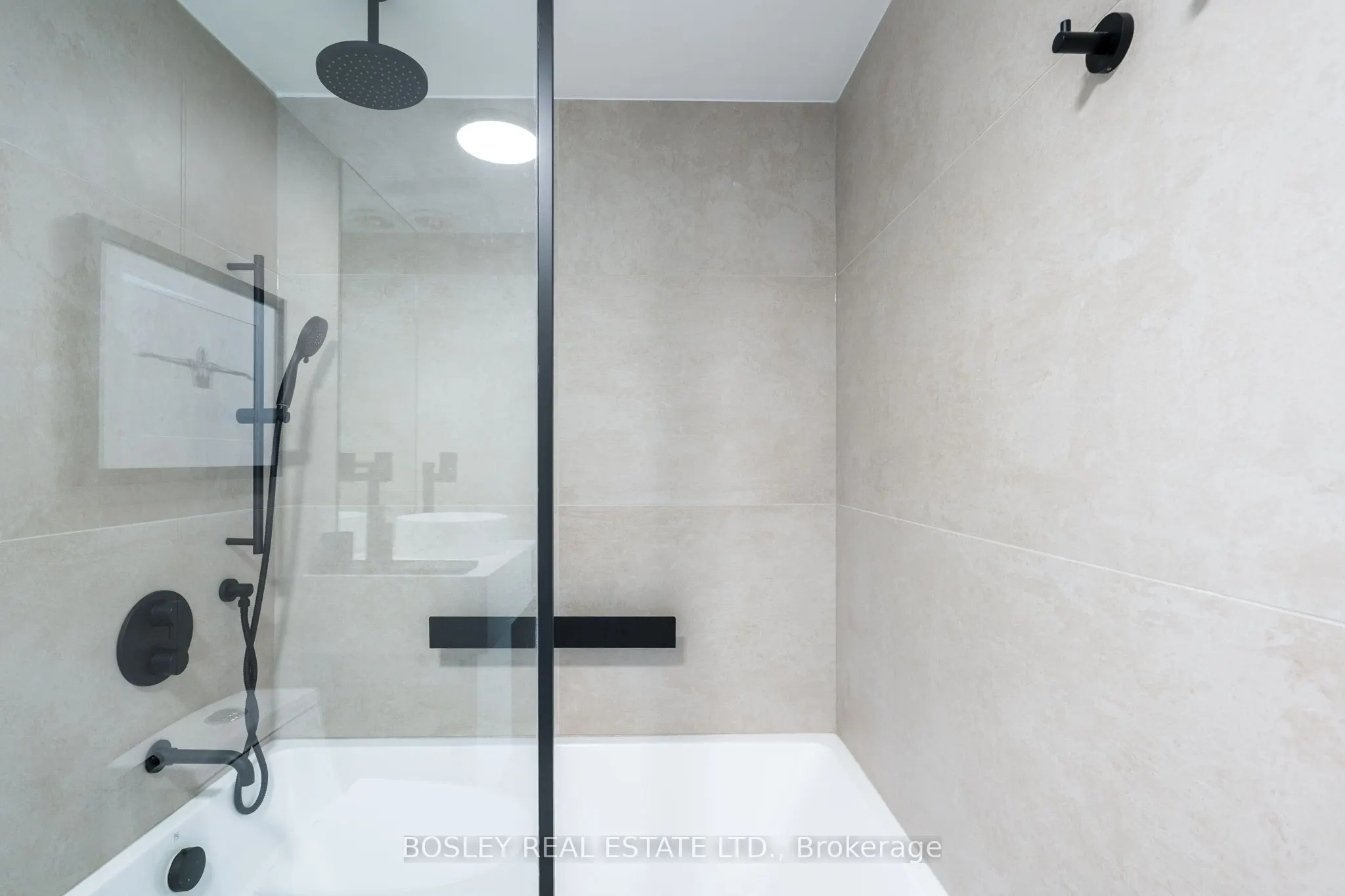 183 Dovercourt Road, #306