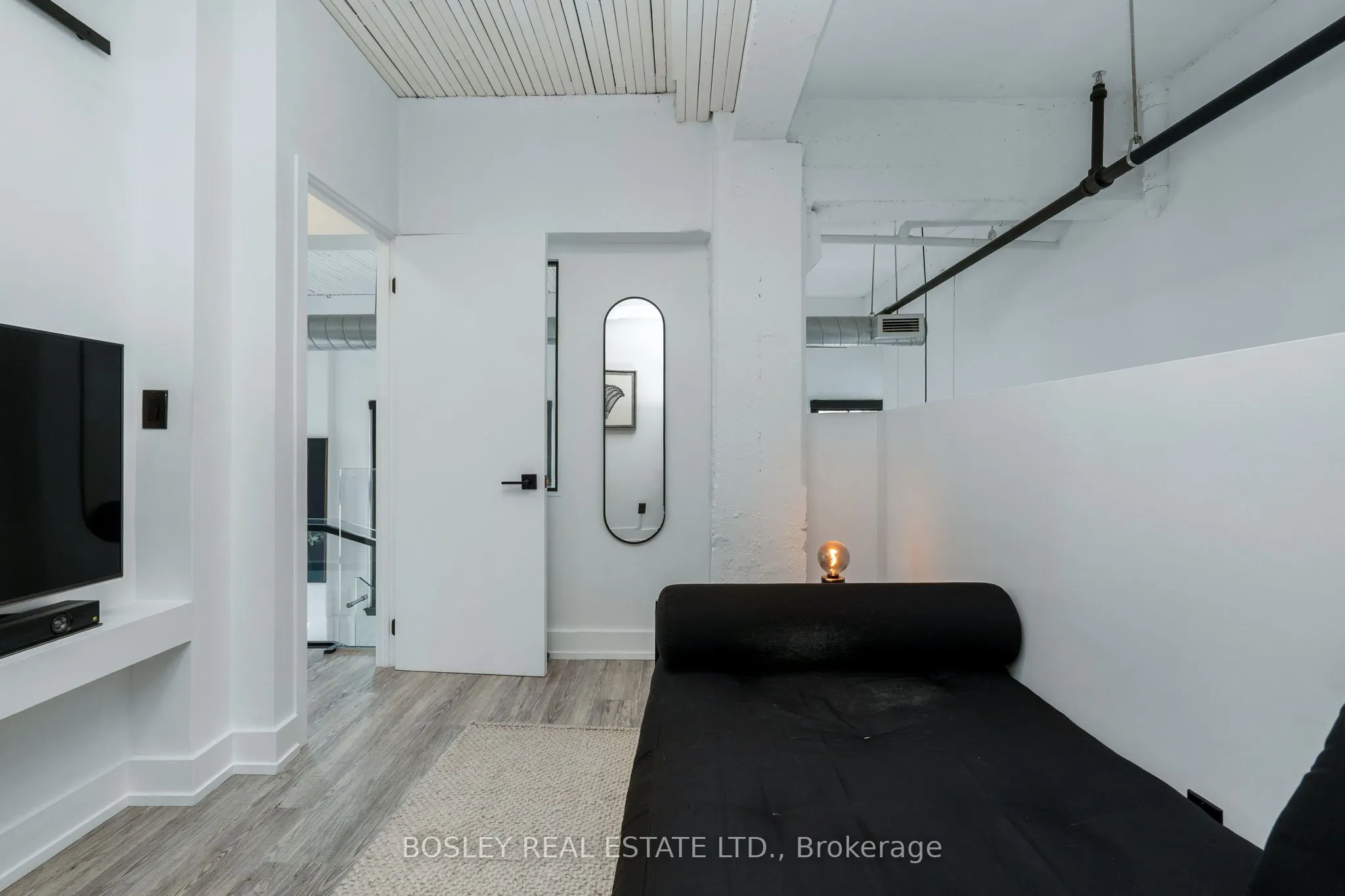 183 Dovercourt Road, #306