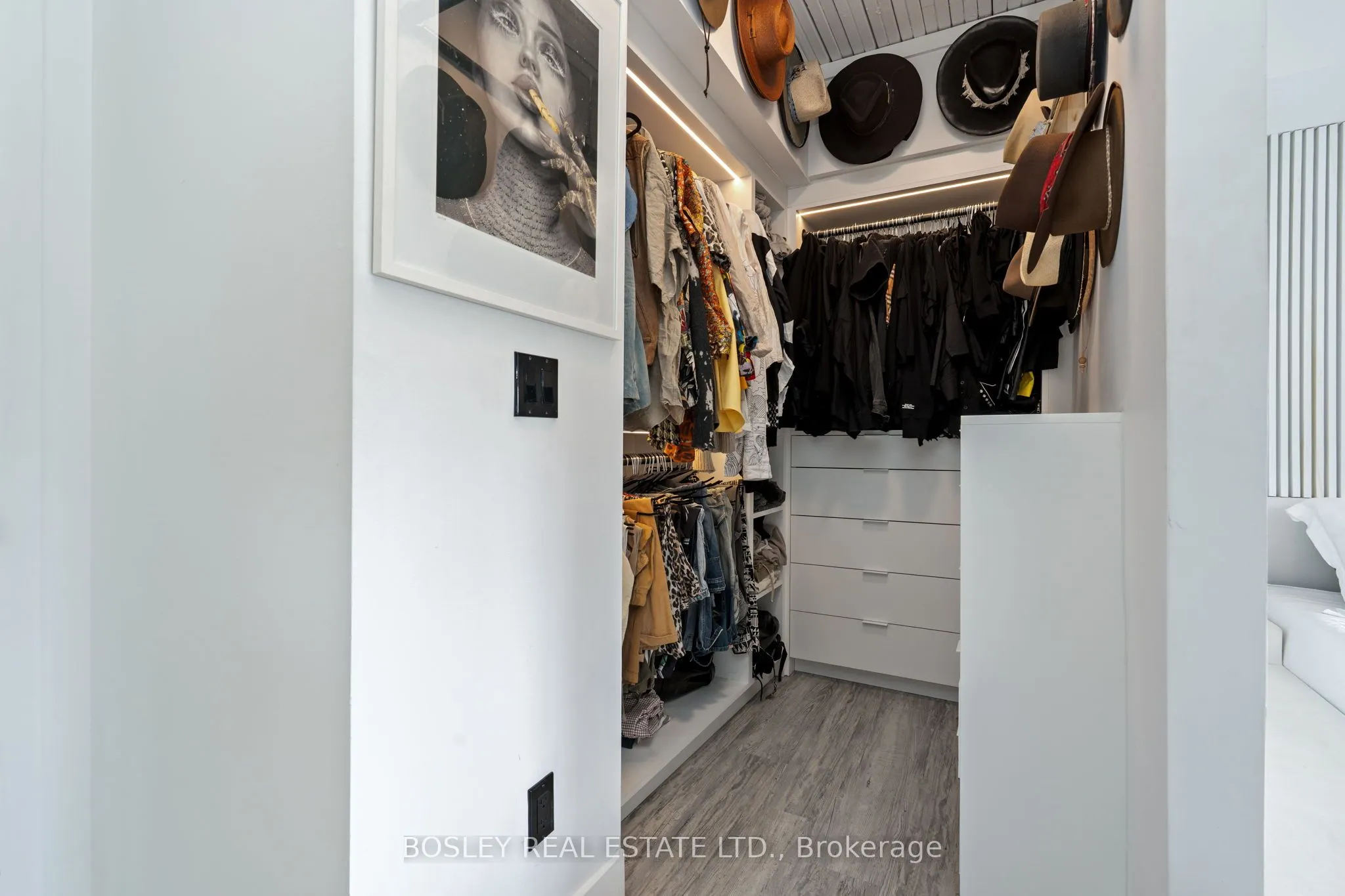 183 Dovercourt Road, #306