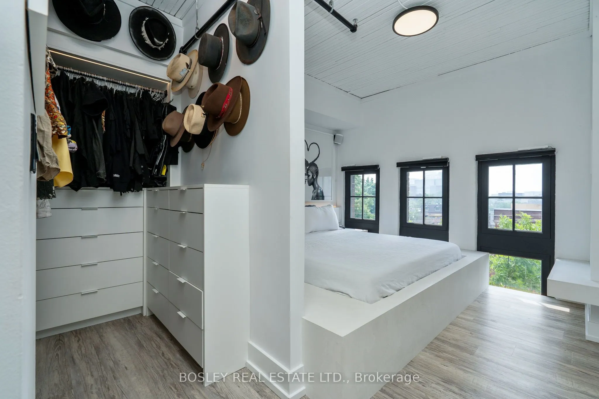183 Dovercourt Road, #306