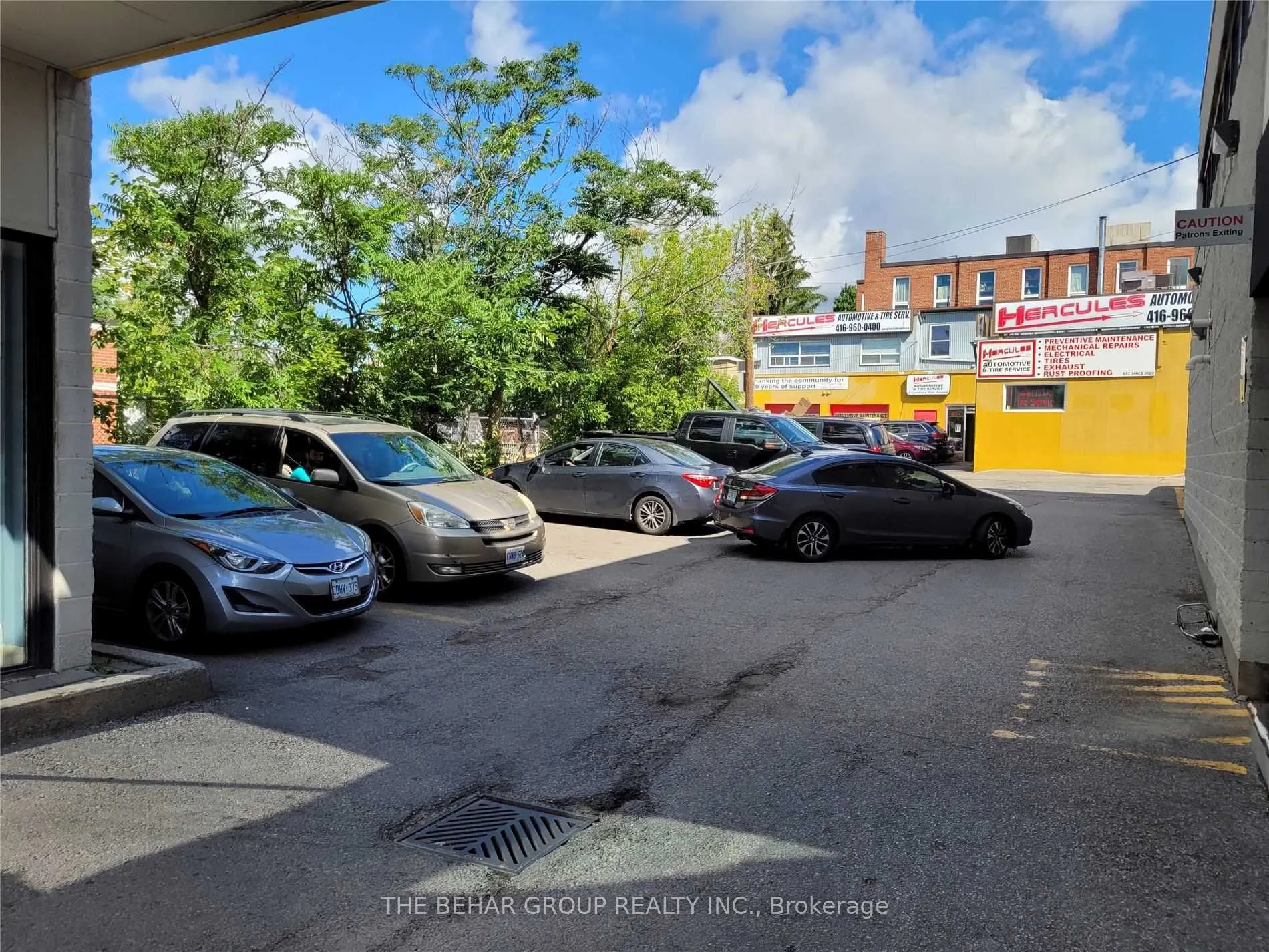 550 St. Clair Avenue W, #204