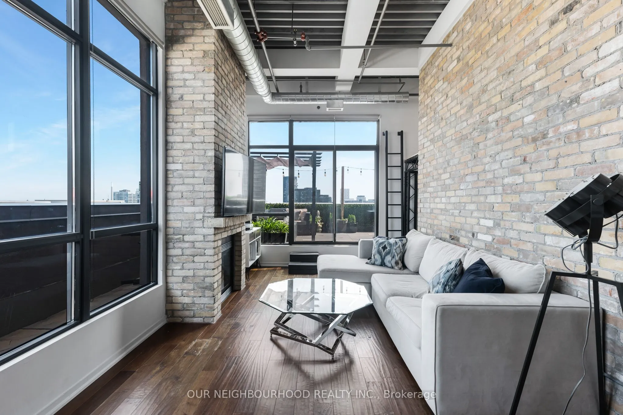 736 Dundas Street E, #PH2
