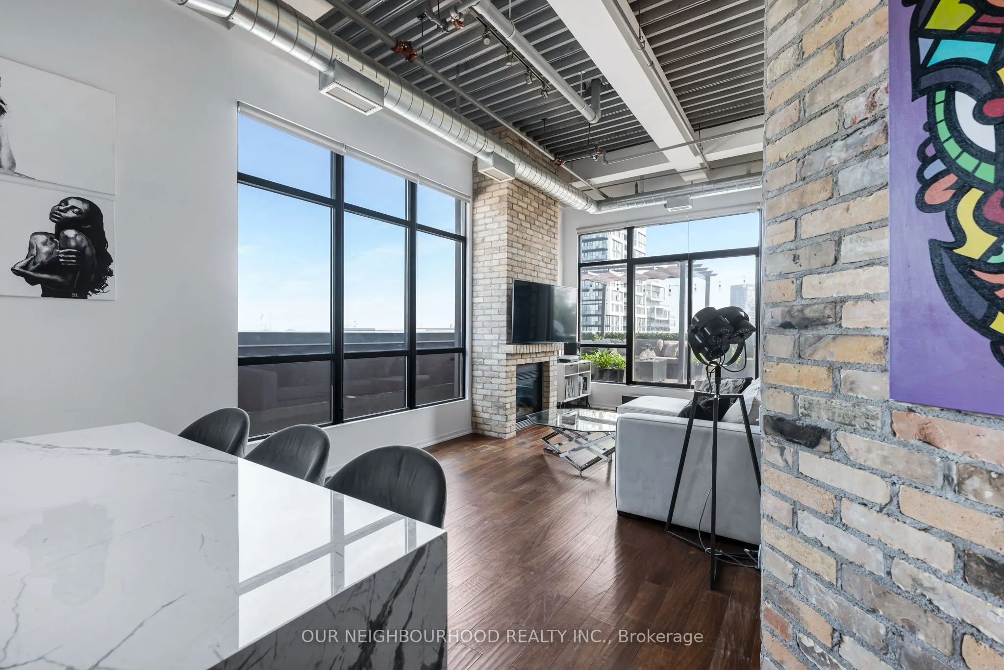 736 Dundas Street E, #PH2