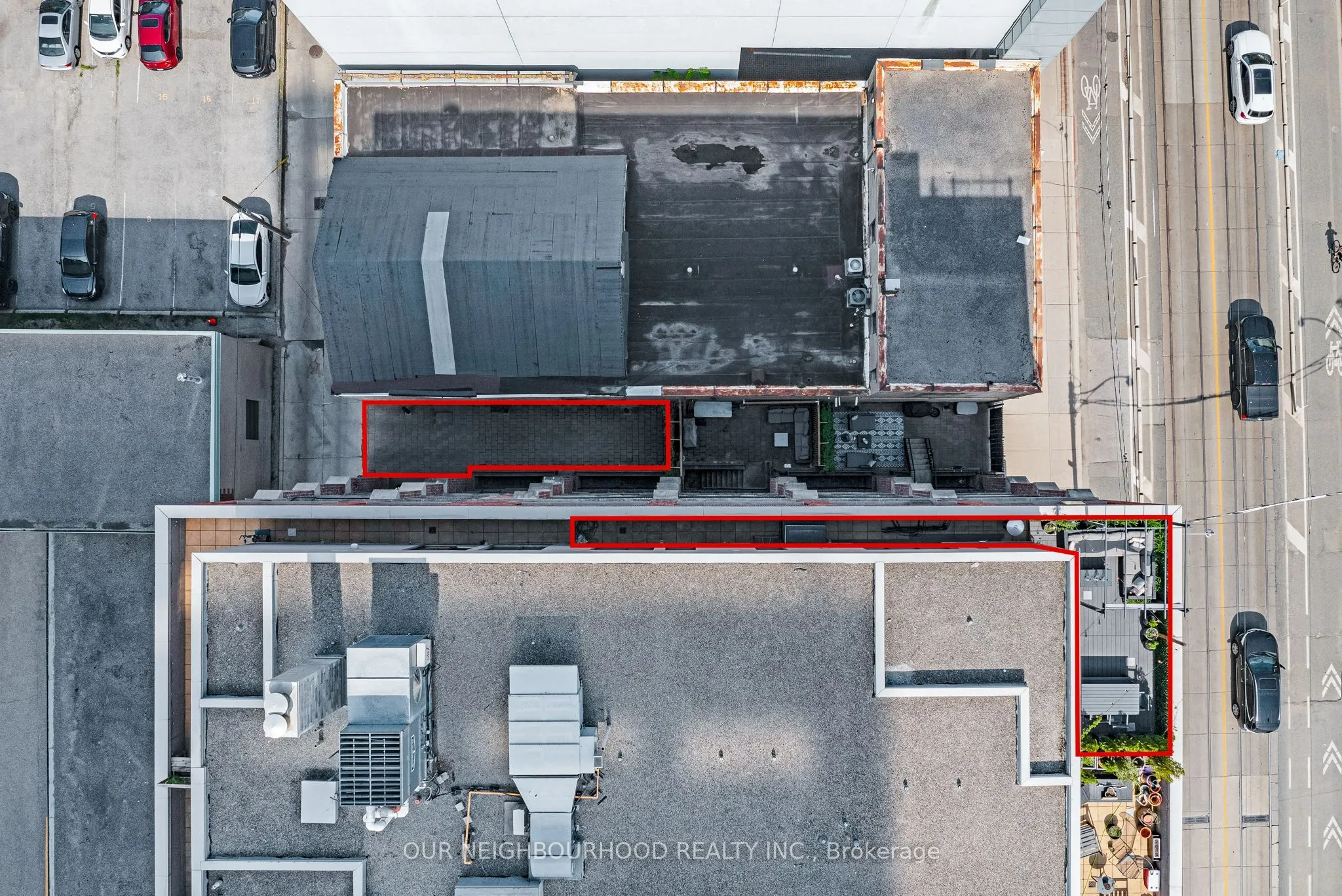 736 Dundas Street E, #PH2