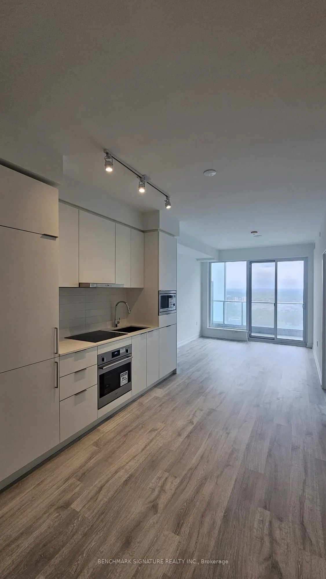 8 Olympic Garden Drive, #S3309