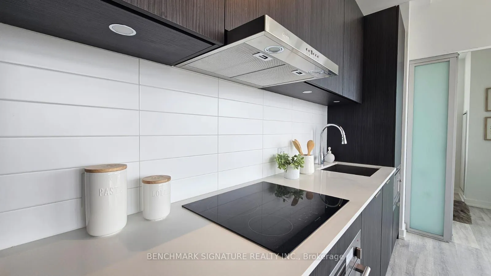 8 Olympic Garden Drive, #S912