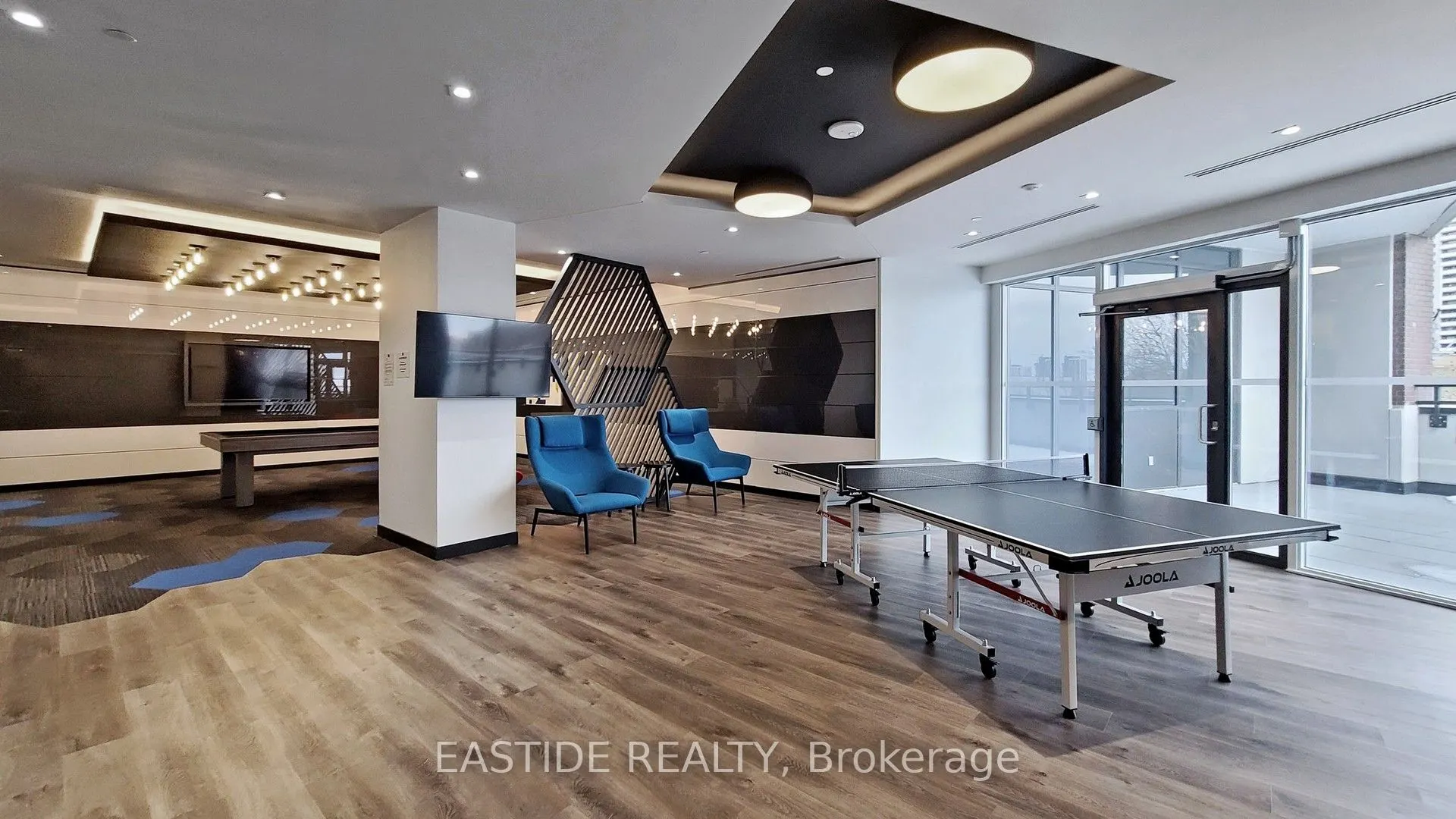 159 Wellesley Street E, #3301